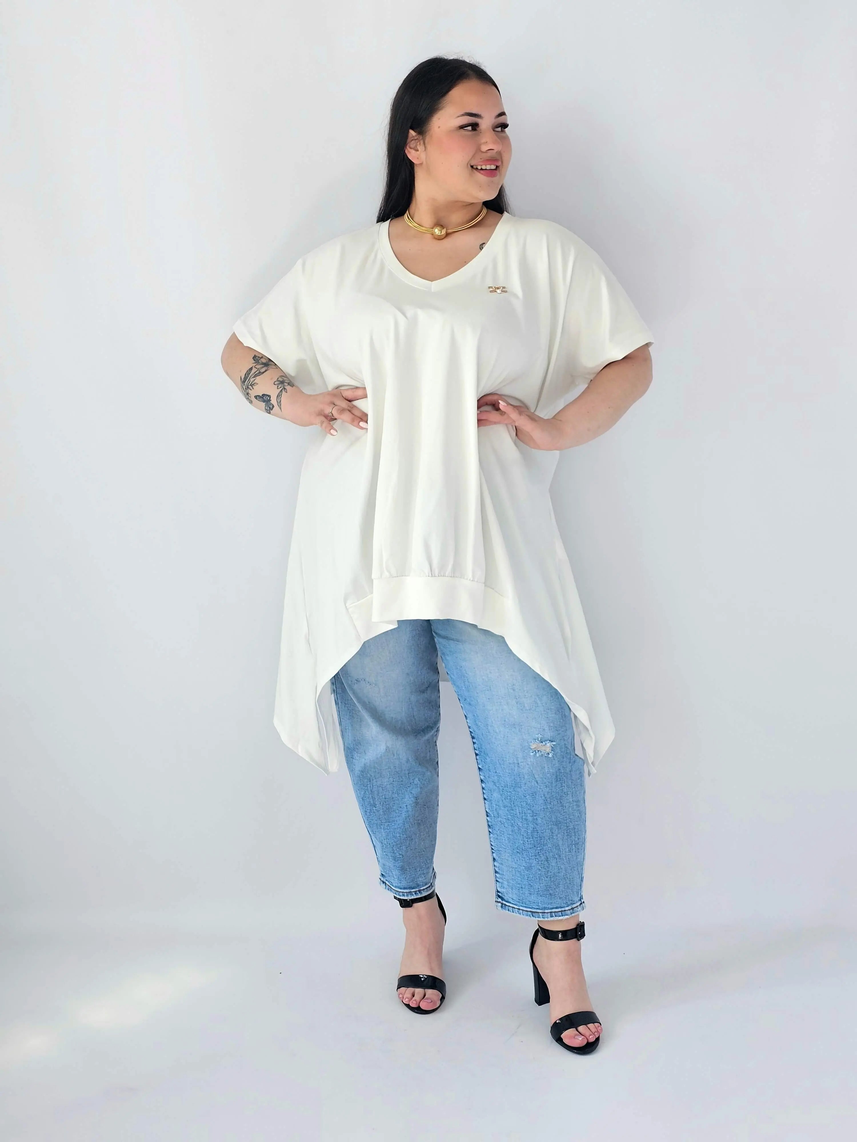 Bluzka Plus Size Oversize Z Dekoltem V I Asymetrycznym Dołem Stylowa XL