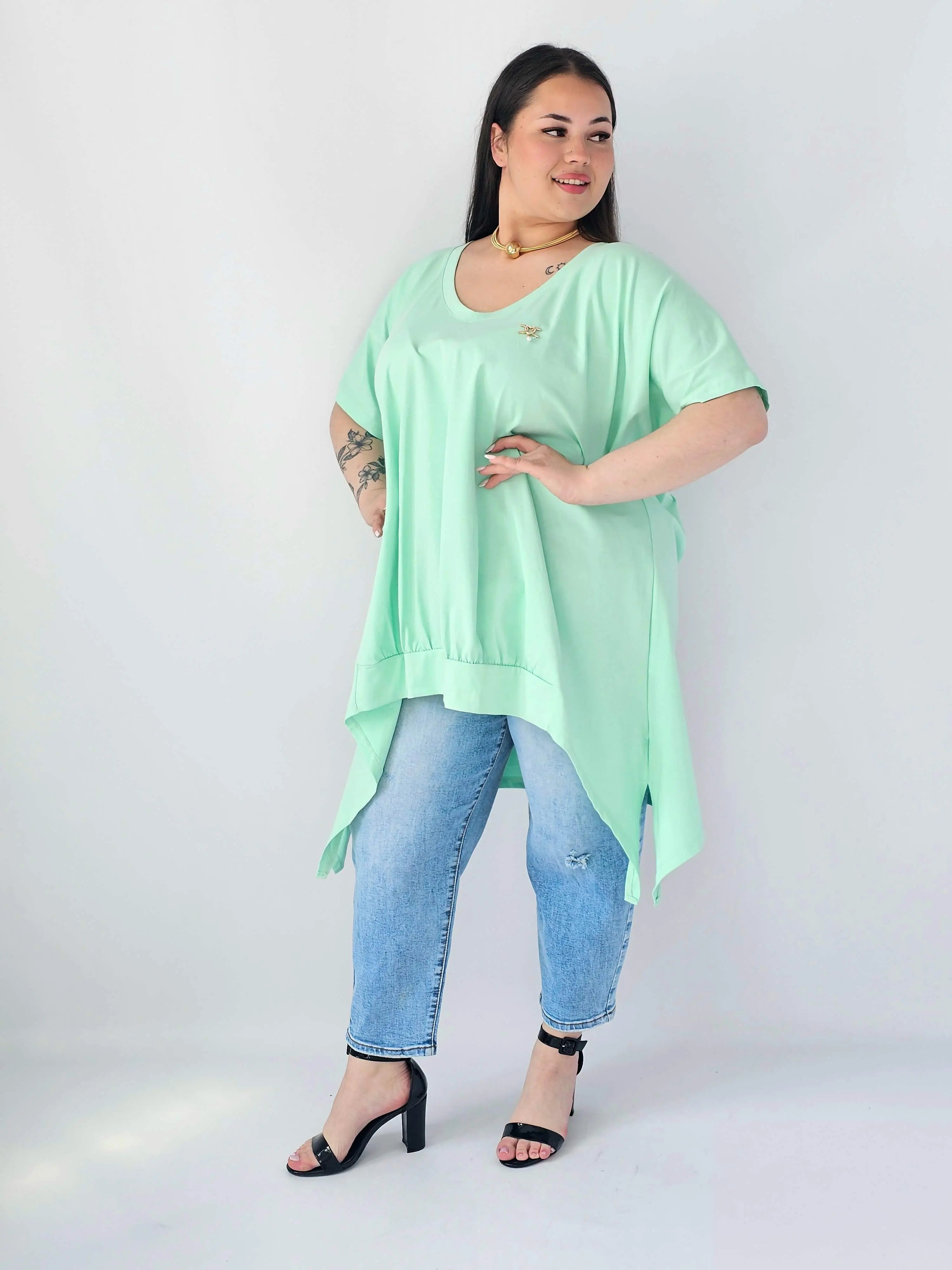 Bluzka Plus Size Oversize Z Dekoltem V I Asymetrycznym Dołem Stylowa XL