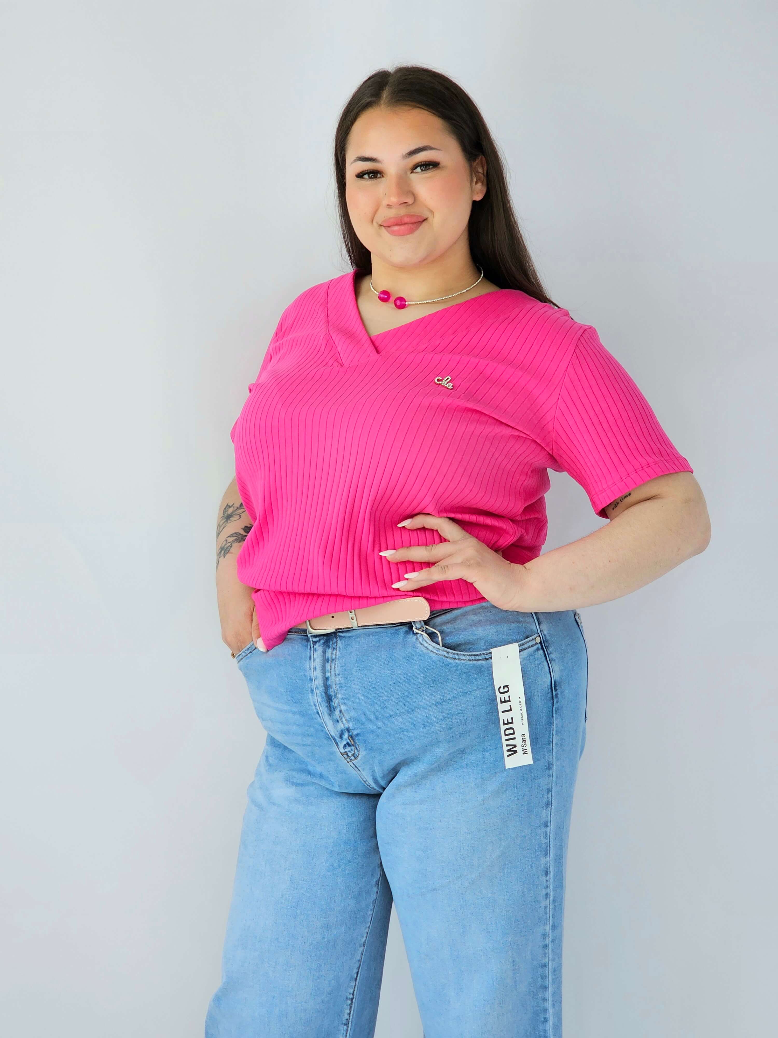 Bluzka Plus Size Prążkowana Z Dekoltem V I Krótkim Rękawem Stylowa XL