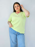 Bluzka Plus Size Prążkowana Z Dekoltem V I Krótkim Rękawem Stylowa XL