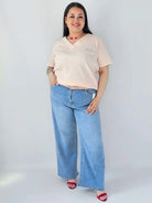 Bluzka Plus Size Prążkowana Z Dekoltem V I Krótkim Rękawem Stylowa XL