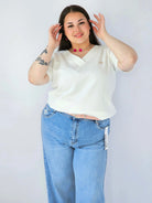 Bluzka Plus Size Prążkowana Z Dekoltem V I Krótkim Rękawem Stylowa XL