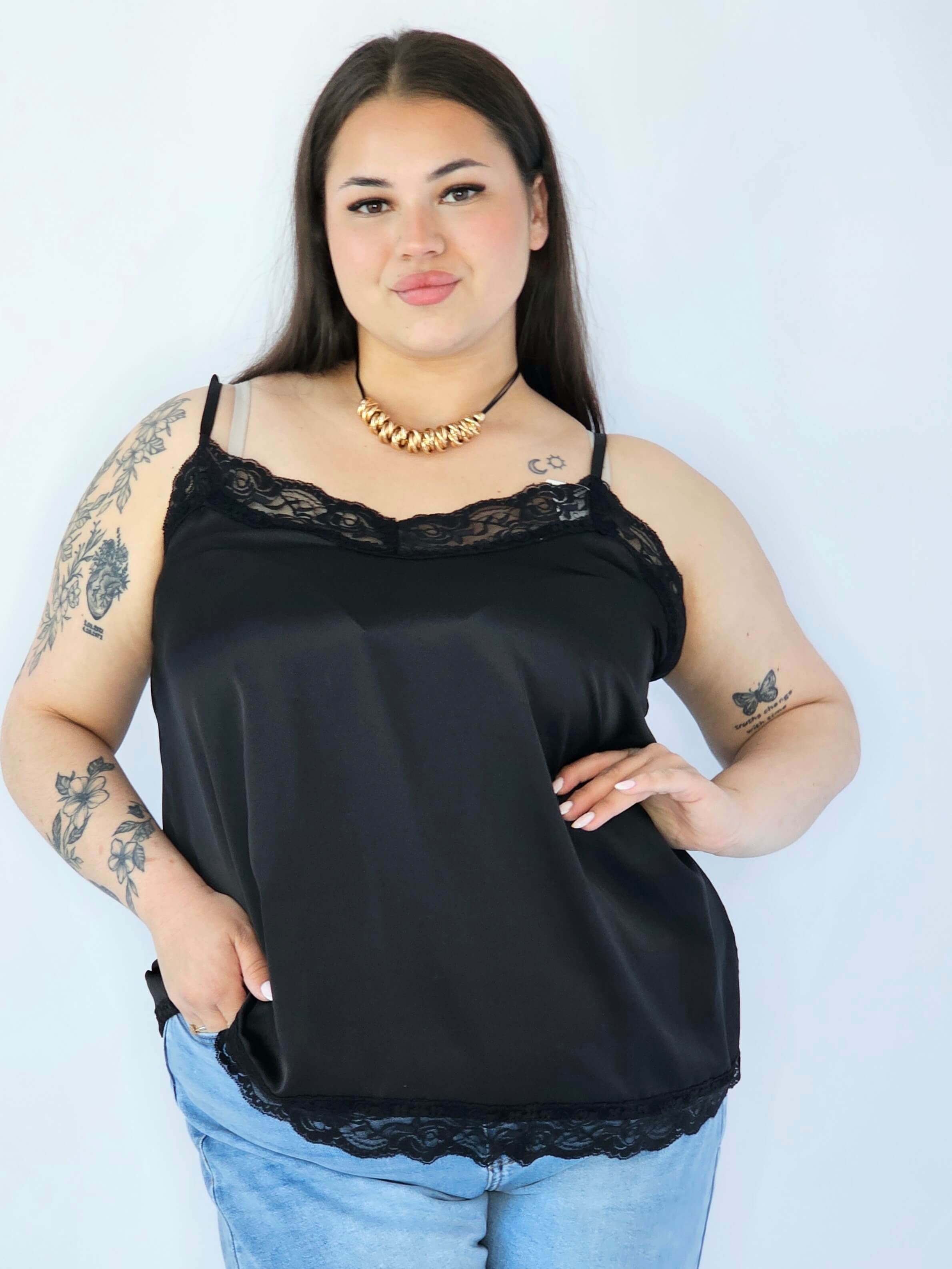 Bluzka Plus Size Satynowa Na Ramiączkach Z Koronką Elegancka XXL Stylowa XL