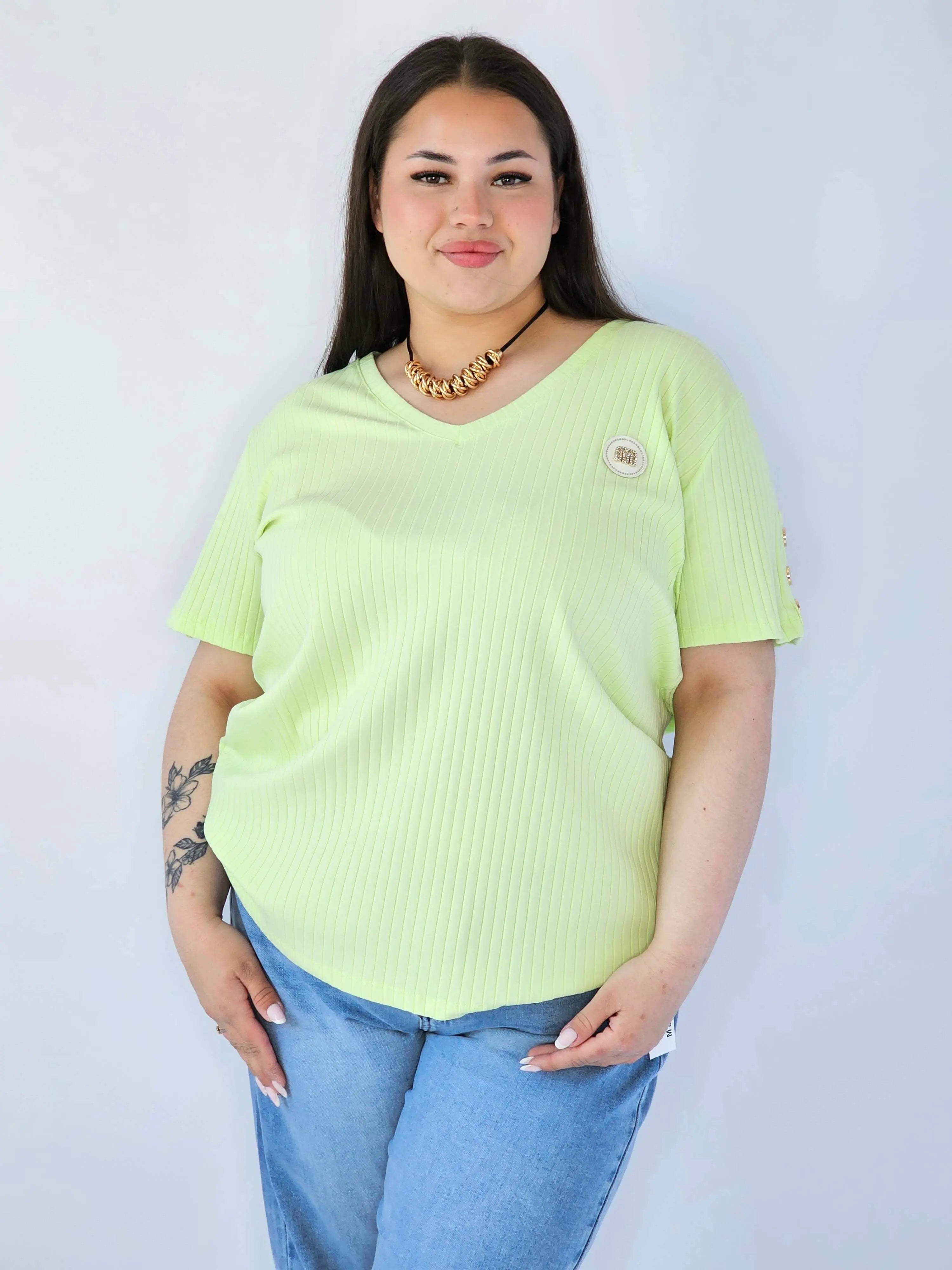 Bluzka Plus Size Z Dekoltem V I Ozdobną Aplikacją Stylowa XL