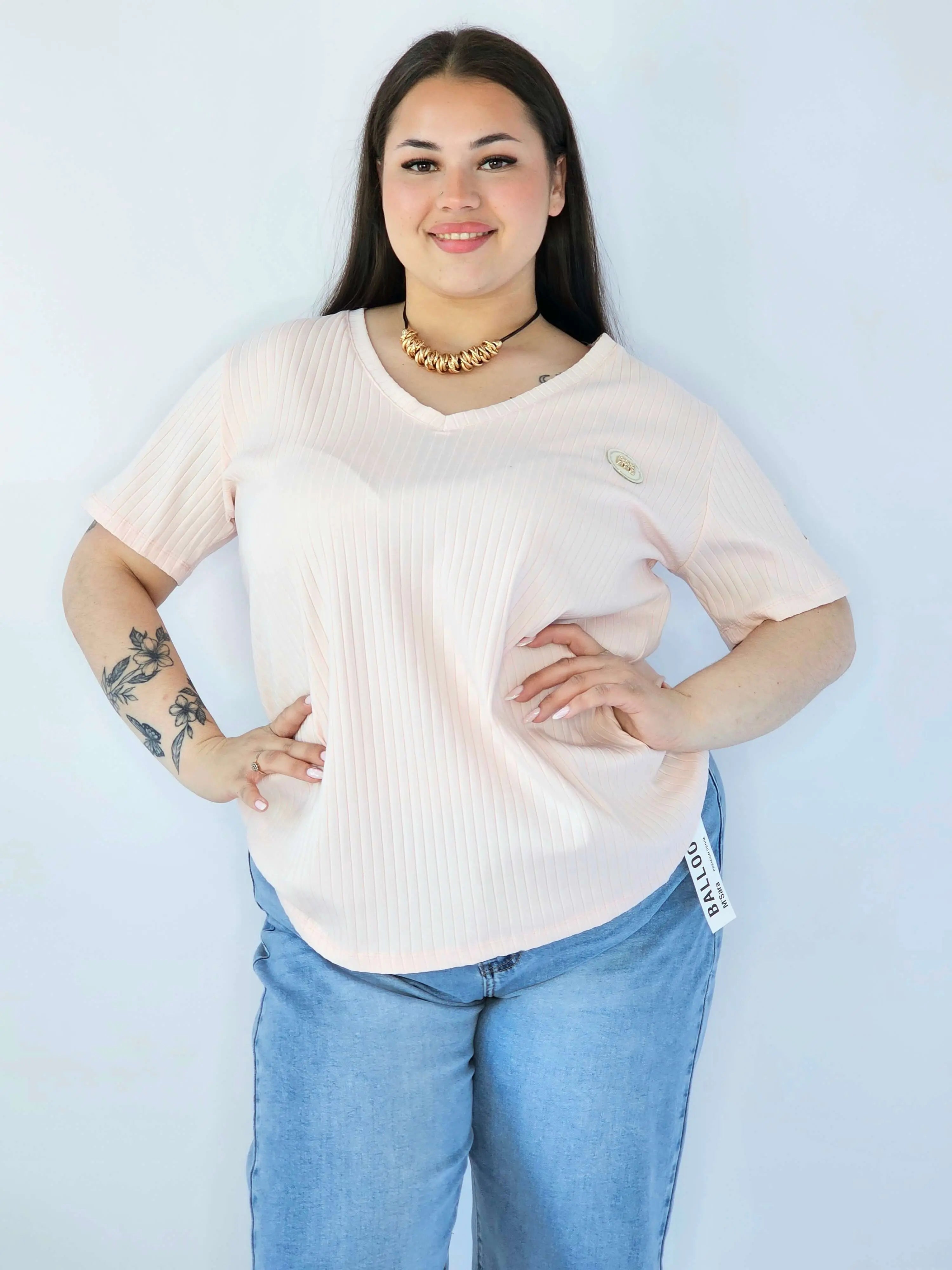 Bluzka Plus Size Z Dekoltem V I Ozdobną Aplikacją Stylowa XL