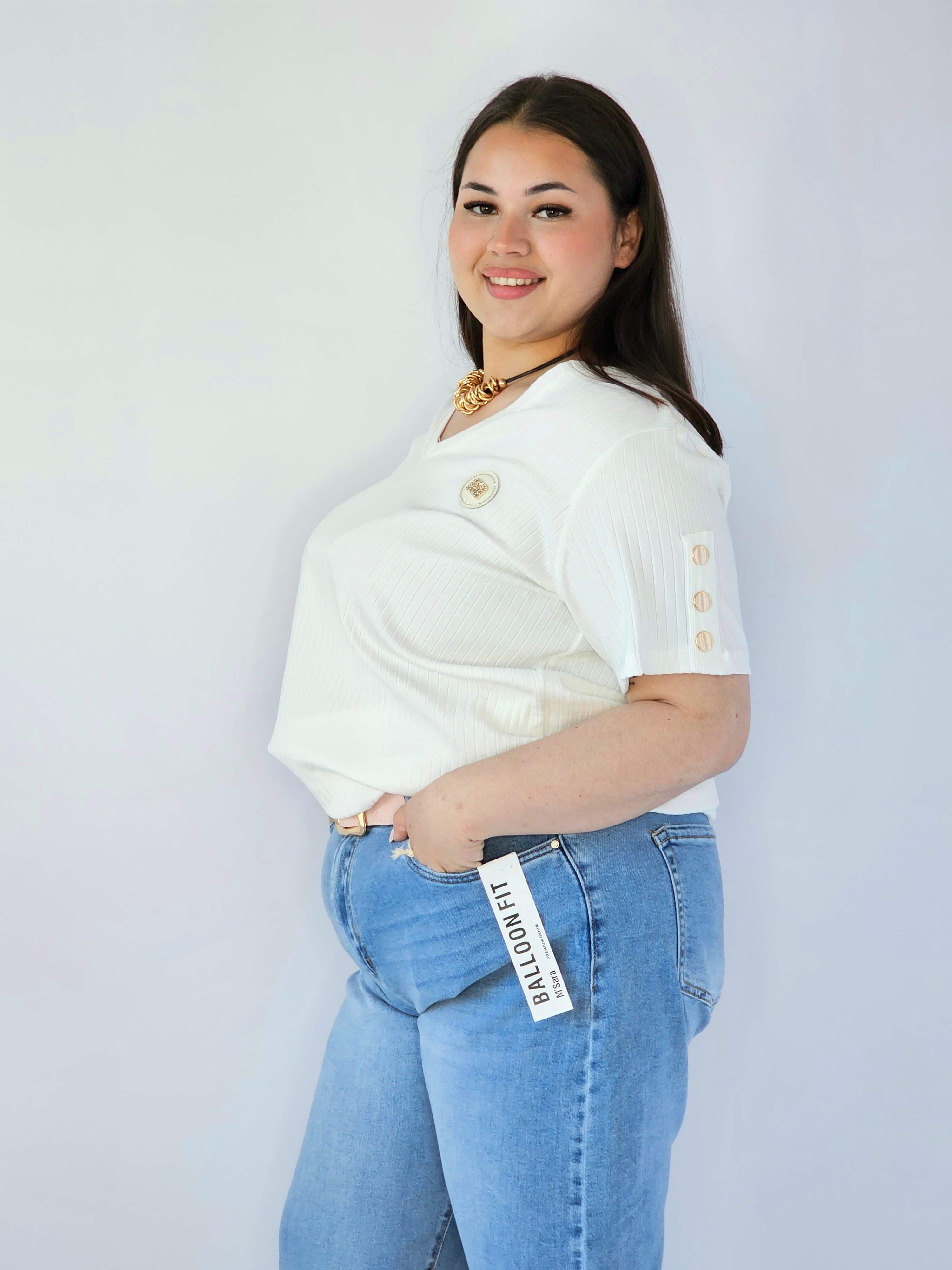 Bluzka Plus Size Z Dekoltem V I Ozdobną Aplikacją Stylowa XL