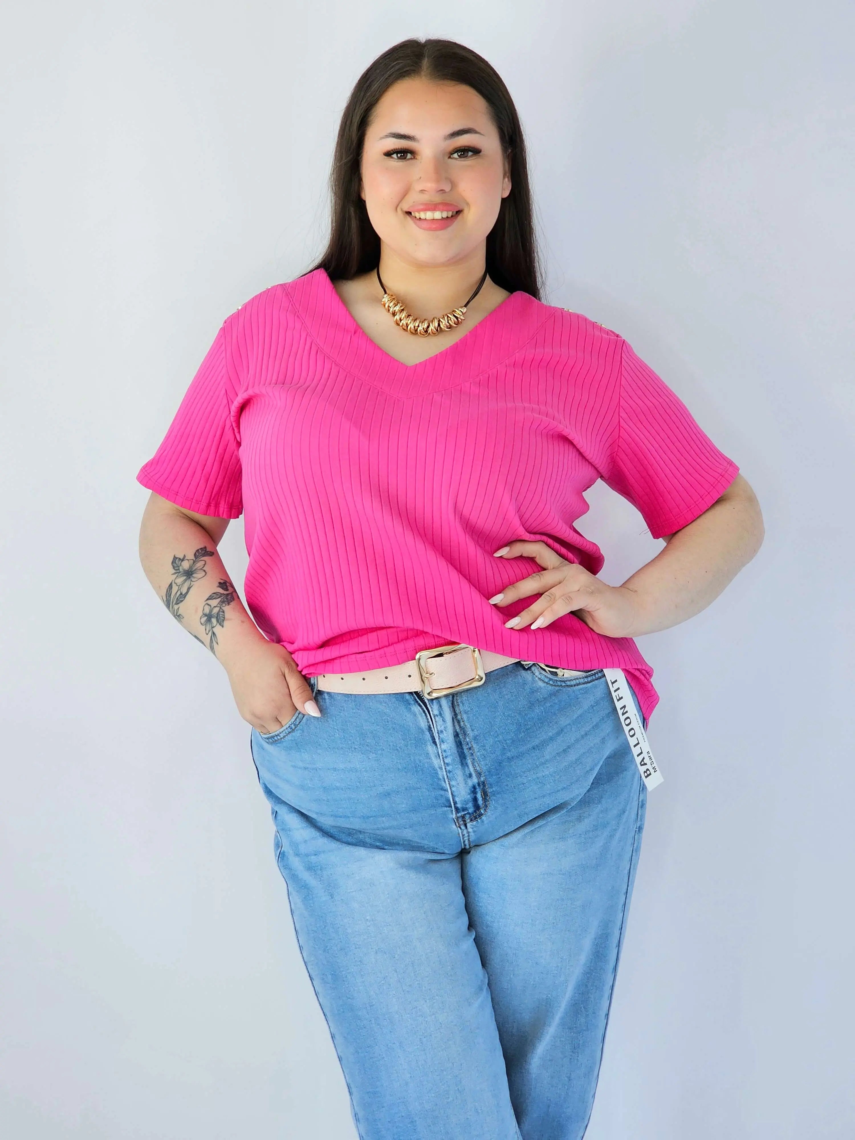 Bluzka Plus Size Z Dekoltem V I Ozdobnymi Detalami Na Ramionach Stylowa XL