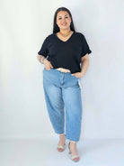Bluzka Plus Size Z Dekoltem V I Ozdobnymi Detalami Na Ramionach Stylowa XL
