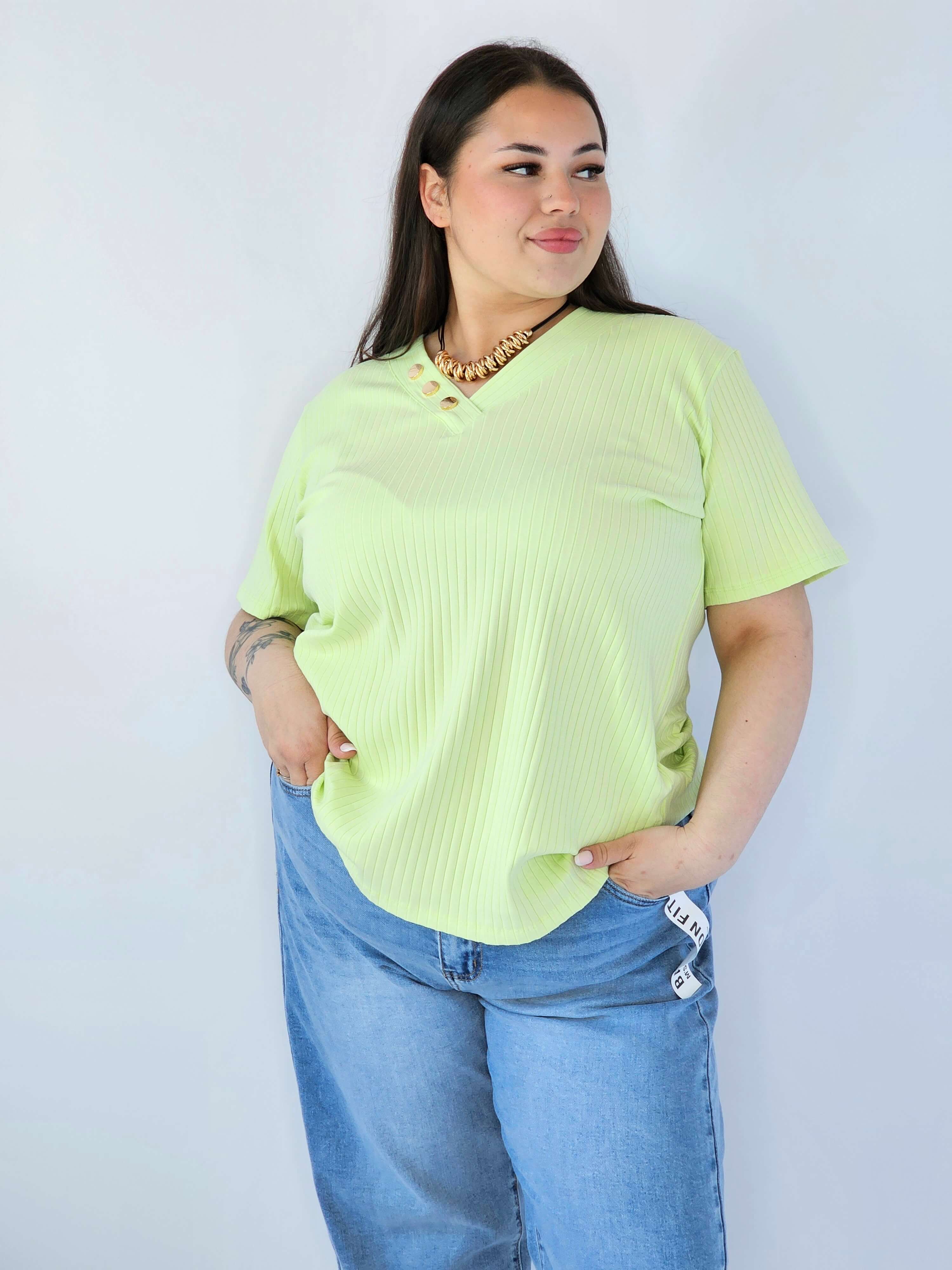 Bluzka Plus Size Z Dekoltem V I Ozdobnymi Guzikami Stylowa XL
