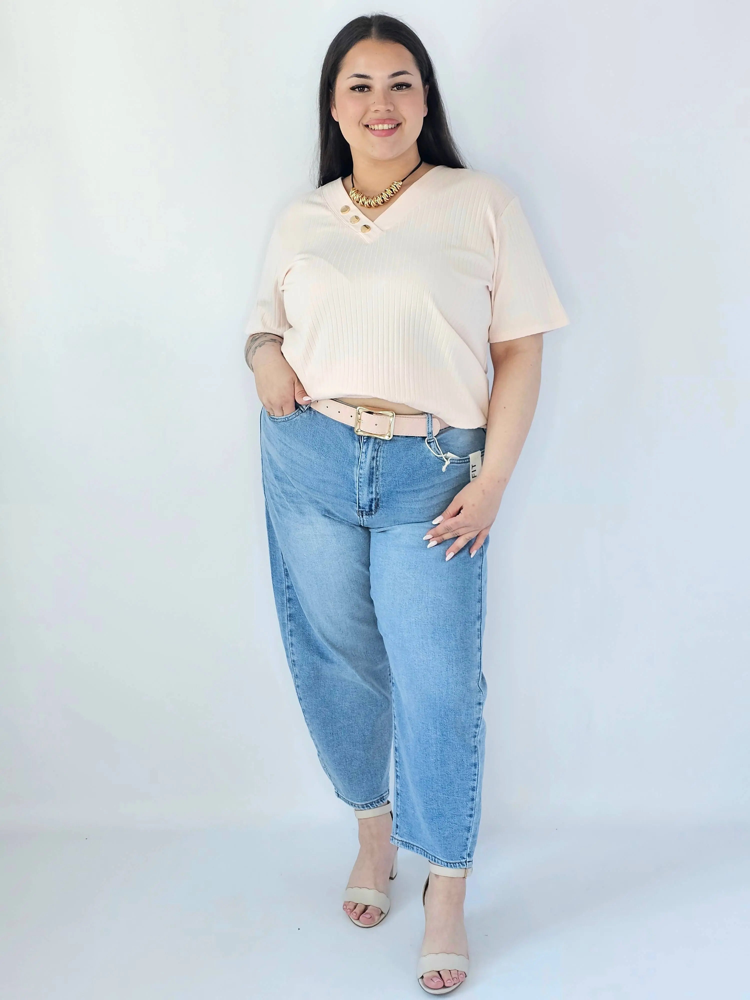 Bluzka Plus Size Z Dekoltem V I Ozdobnymi Guzikami Stylowa XL