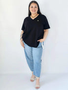 Bluzka Plus Size Z Dekoltem V I Subtelną Ozdobą Stylowa XL
