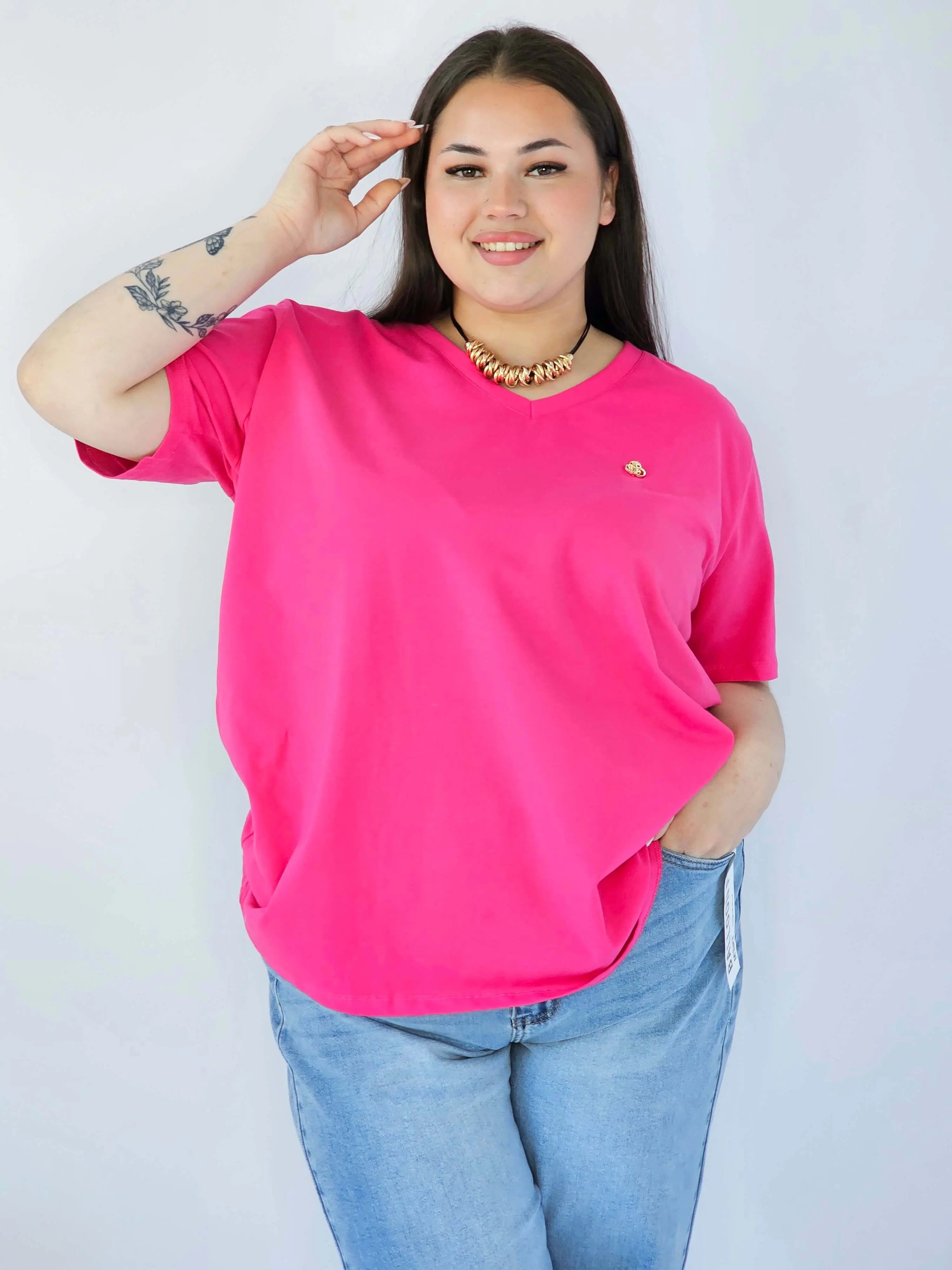 Bluzka Plus Size Z Dekoltem V I Subtelną Ozdobą Stylowa XL