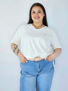 Bluzka Plus Size Z Dekoltem V I Subtelną Ozdobą Stylowa XL