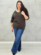 Bluzka Plus Size z Wiązaniem StylowaXL – Wygoda i Subtelna Elegancja dla Kobiet XXL - Stylowa XL