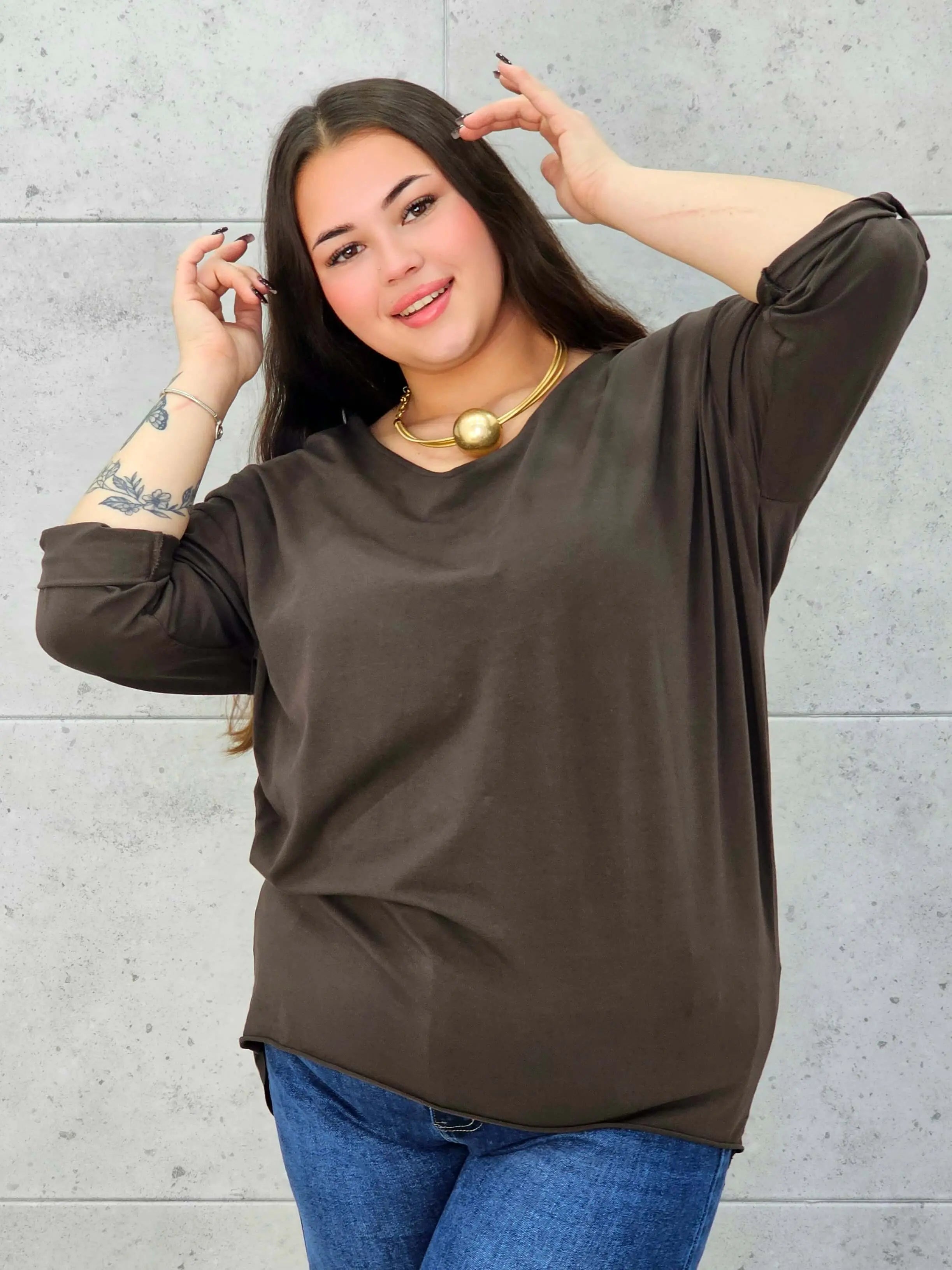 Bluzka Plus Size z Wiązaniem StylowaXL – Wygoda i Subtelna Elegancja dla Kobiet XXL - Stylowa XL