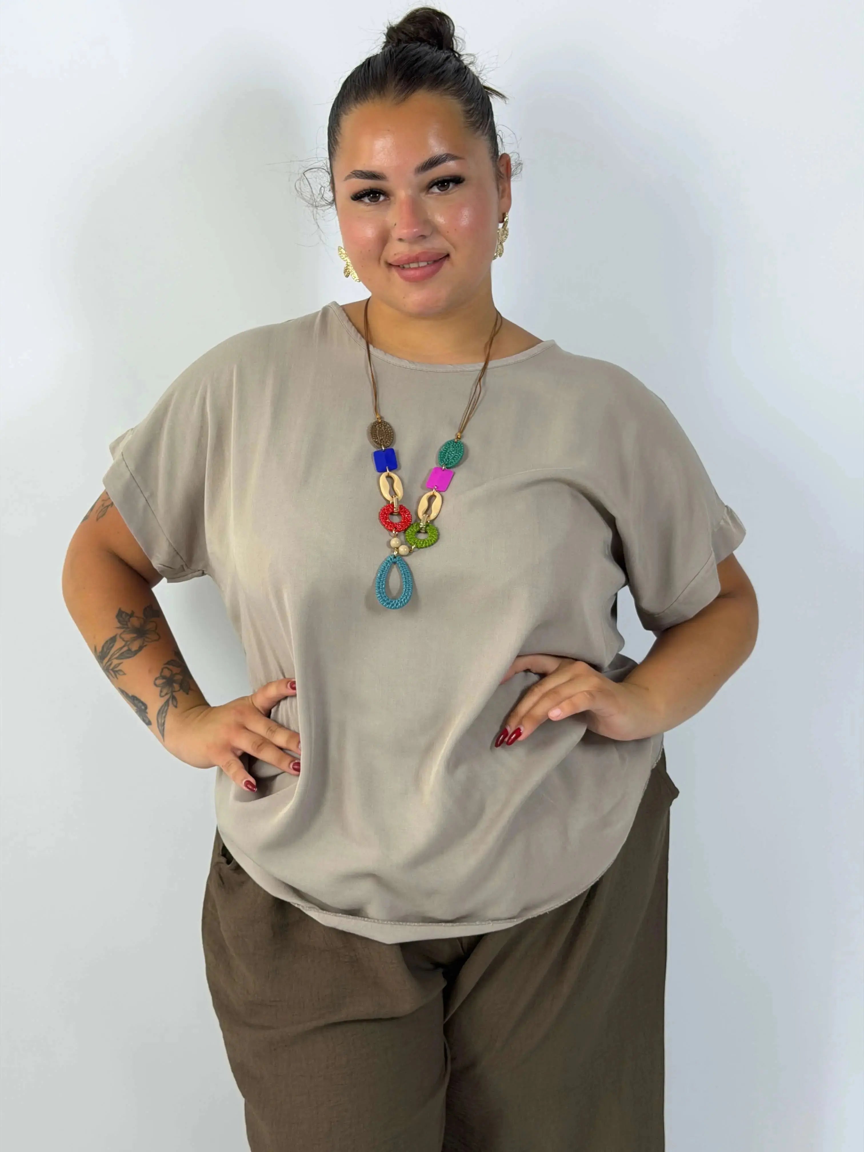 Bluzka Plus Size z naszyjnikiem – elegancka bluzka damska XXL Stylowa XL