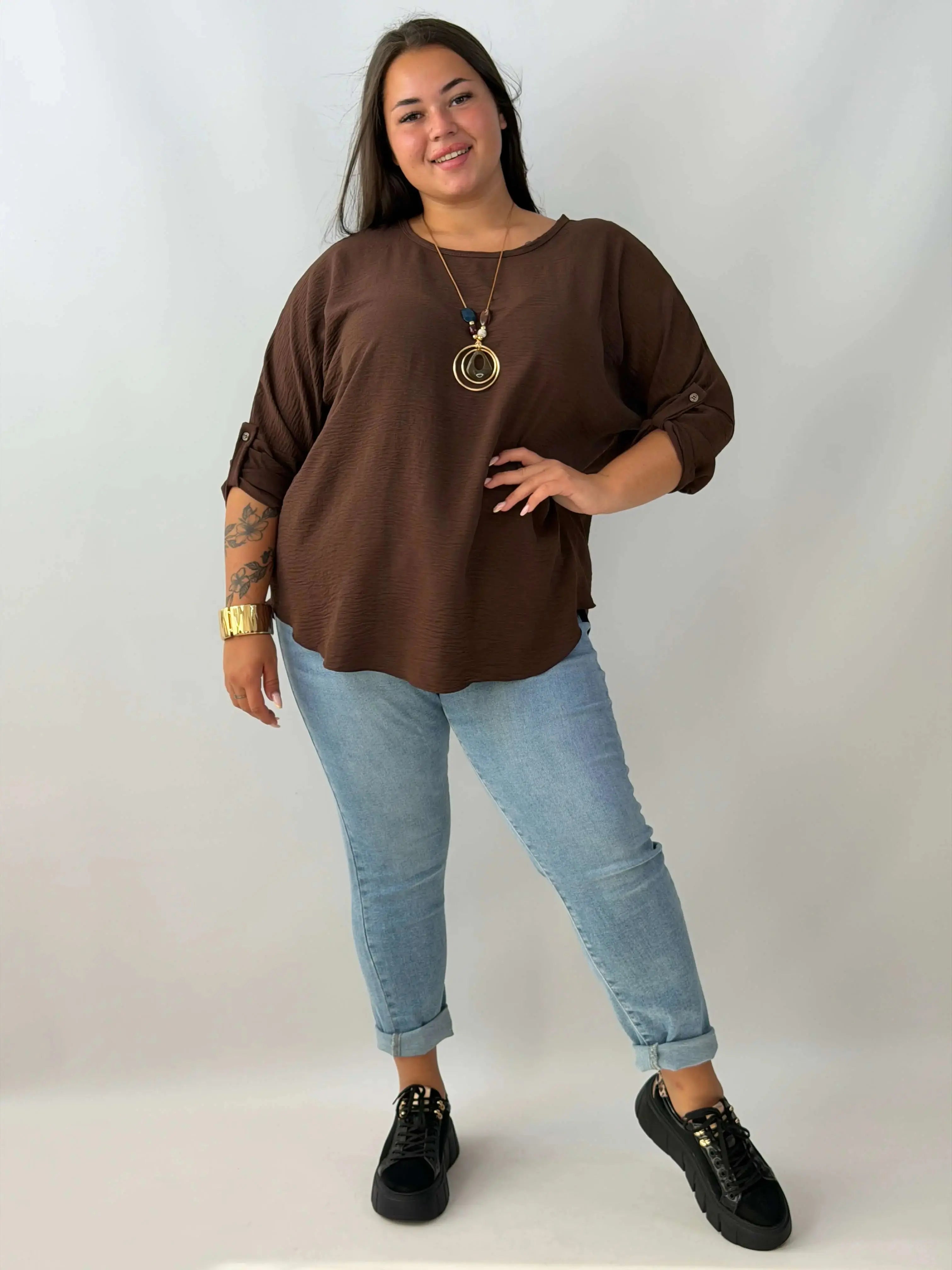 Bluzka Plus Size z ozdobnym naszyjnikiem Stylowa XL