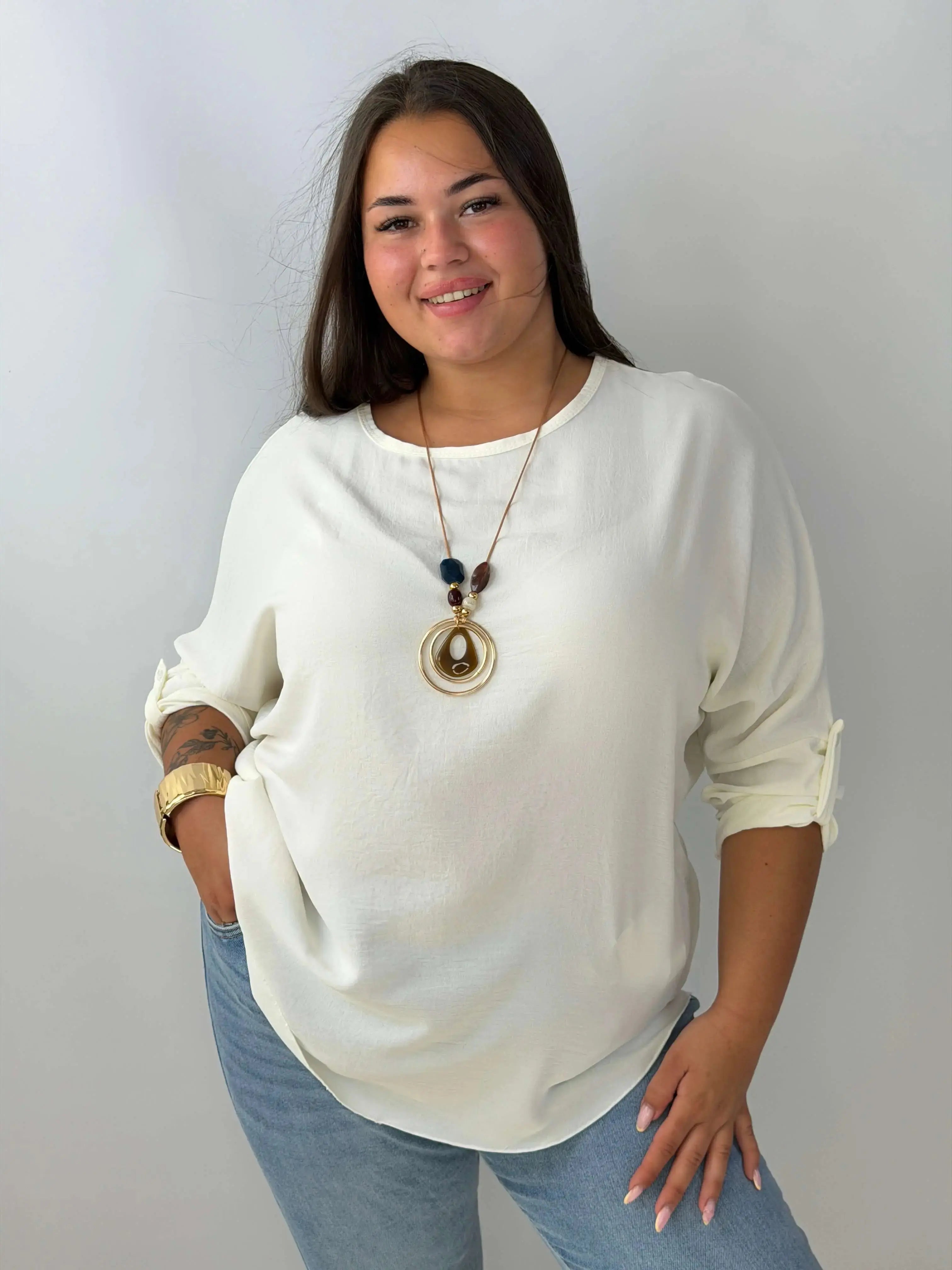 Bluzka Plus Size z ozdobnym naszyjnikiem Stylowa XL