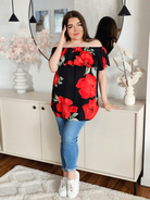 Bluzka „Czerwony Kwiat” – zmysłowy hiszpański styl Stylowa XL