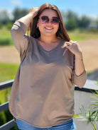 Bluzka basic z zaokrąglonym dołem Stylowa XL