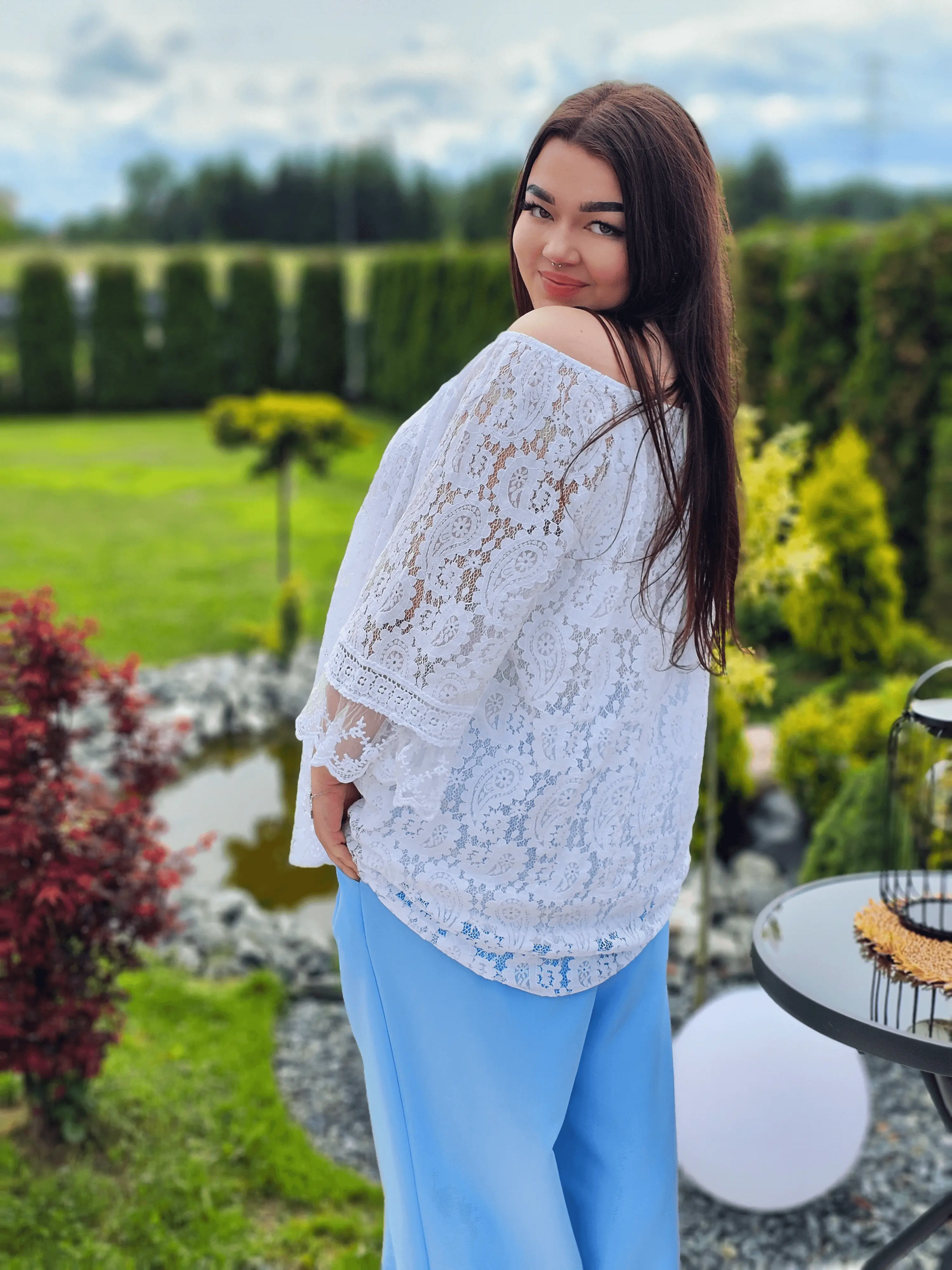 Bluzka hiszpanka koronkowa Stylowa XL