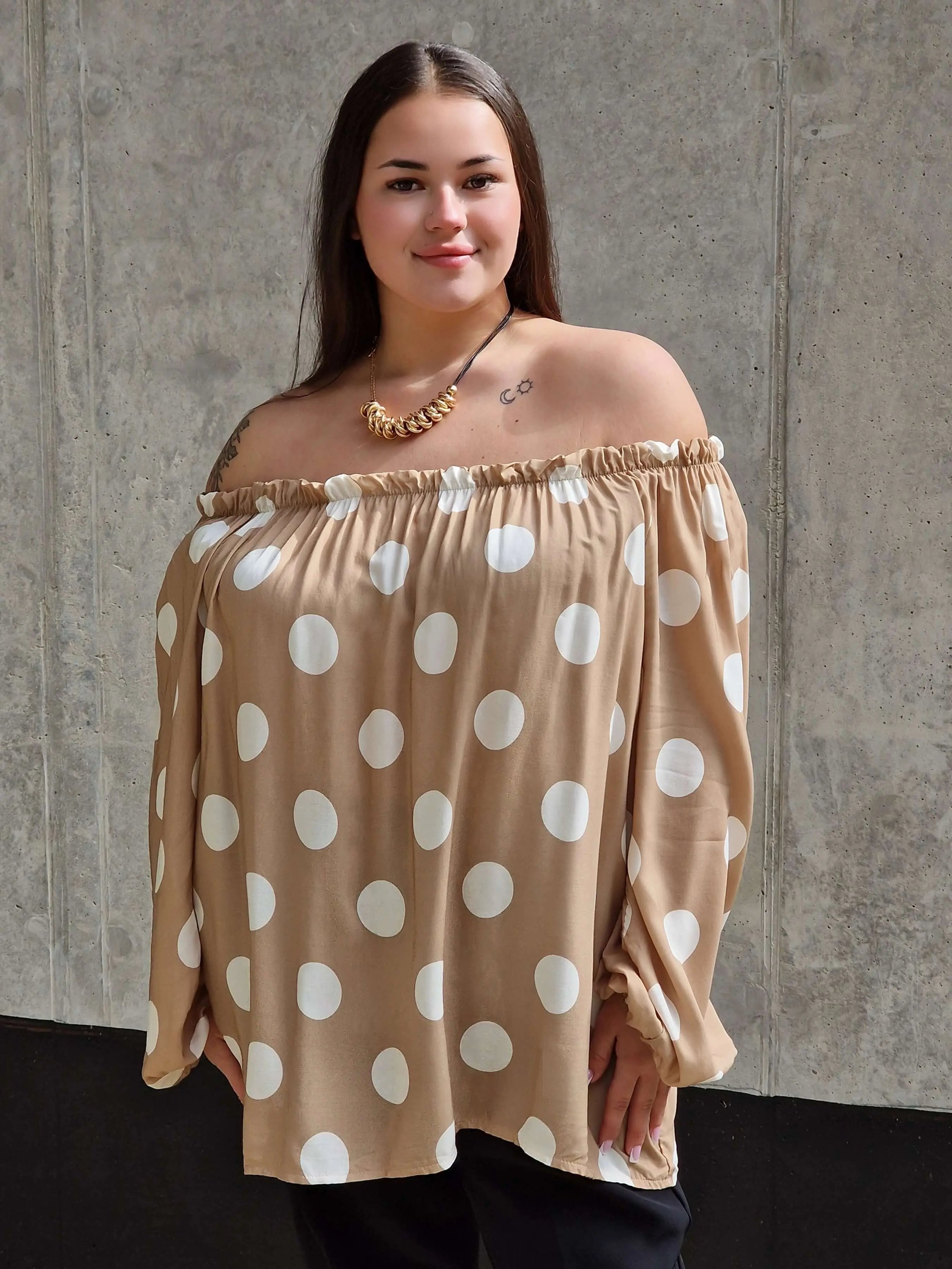 Bluzka hiszpanka w groszki Stylowa XL