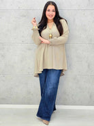 Bluzka koszulowa plus size z dekoltem V–elegancka bluzka XXL z długim rękawem Stylowa XL