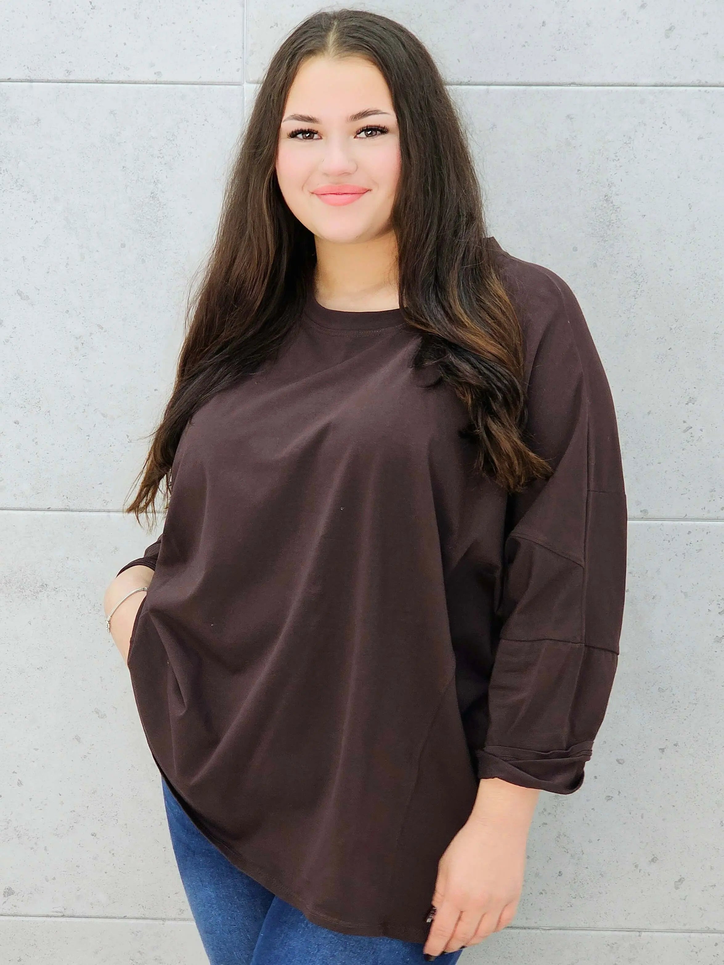 brązowa bluzka basic oversize – przód