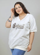 Bluzka plus size Balance z dekoltem V i ozdobnym haftem Stylowa XL