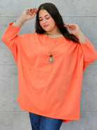 Bluzka plus size StylowaXL – lekka, oversize’owa i pełna koloru - Stylowa XL