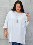 Bluzka plus size StylowaXL – lekka, oversize’owa i pełna koloru - Stylowa XL