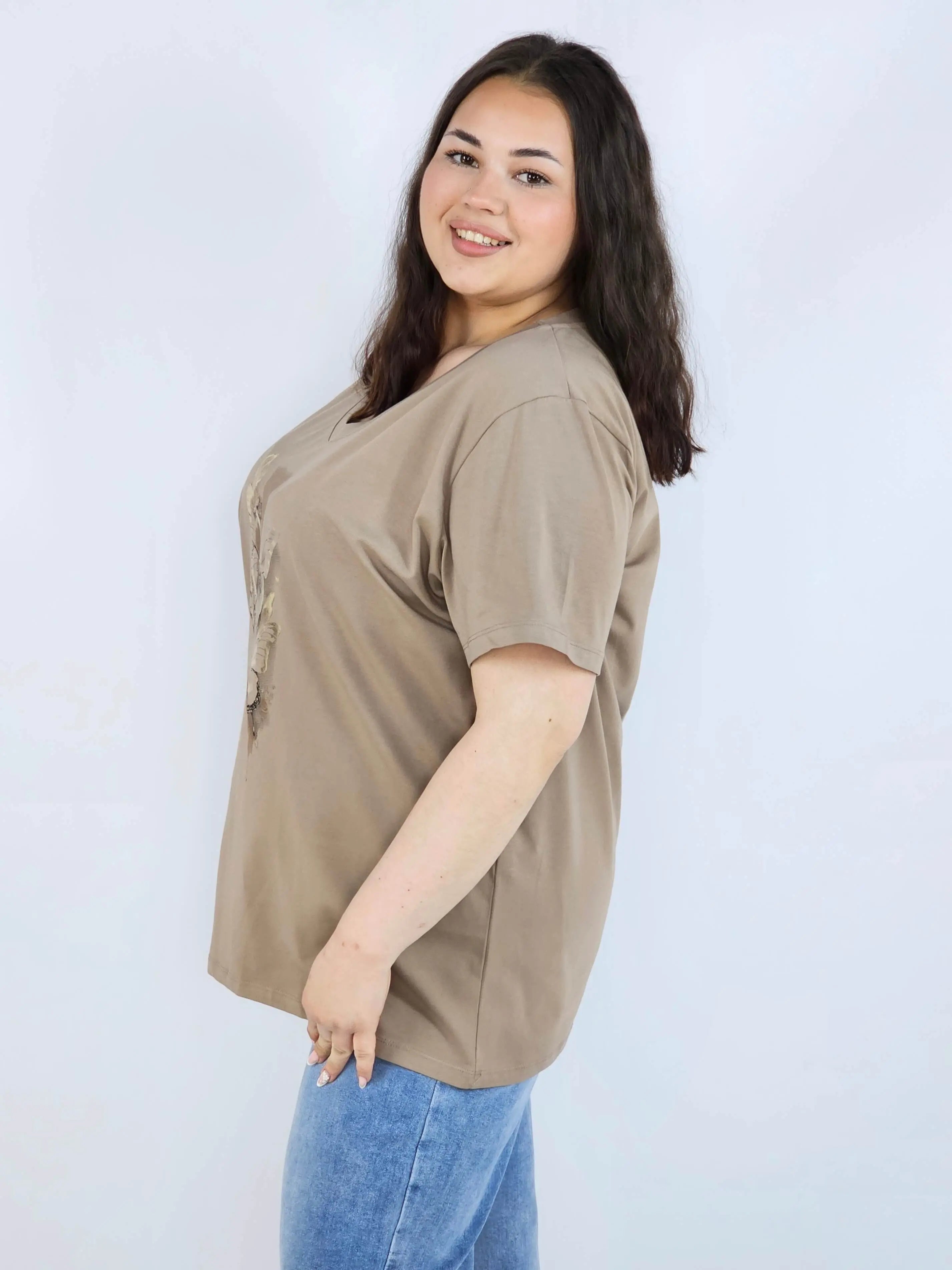 Bluzka plus size XXL z motywem motyli – kobieca i stylowa na co dzień Stylowa XL