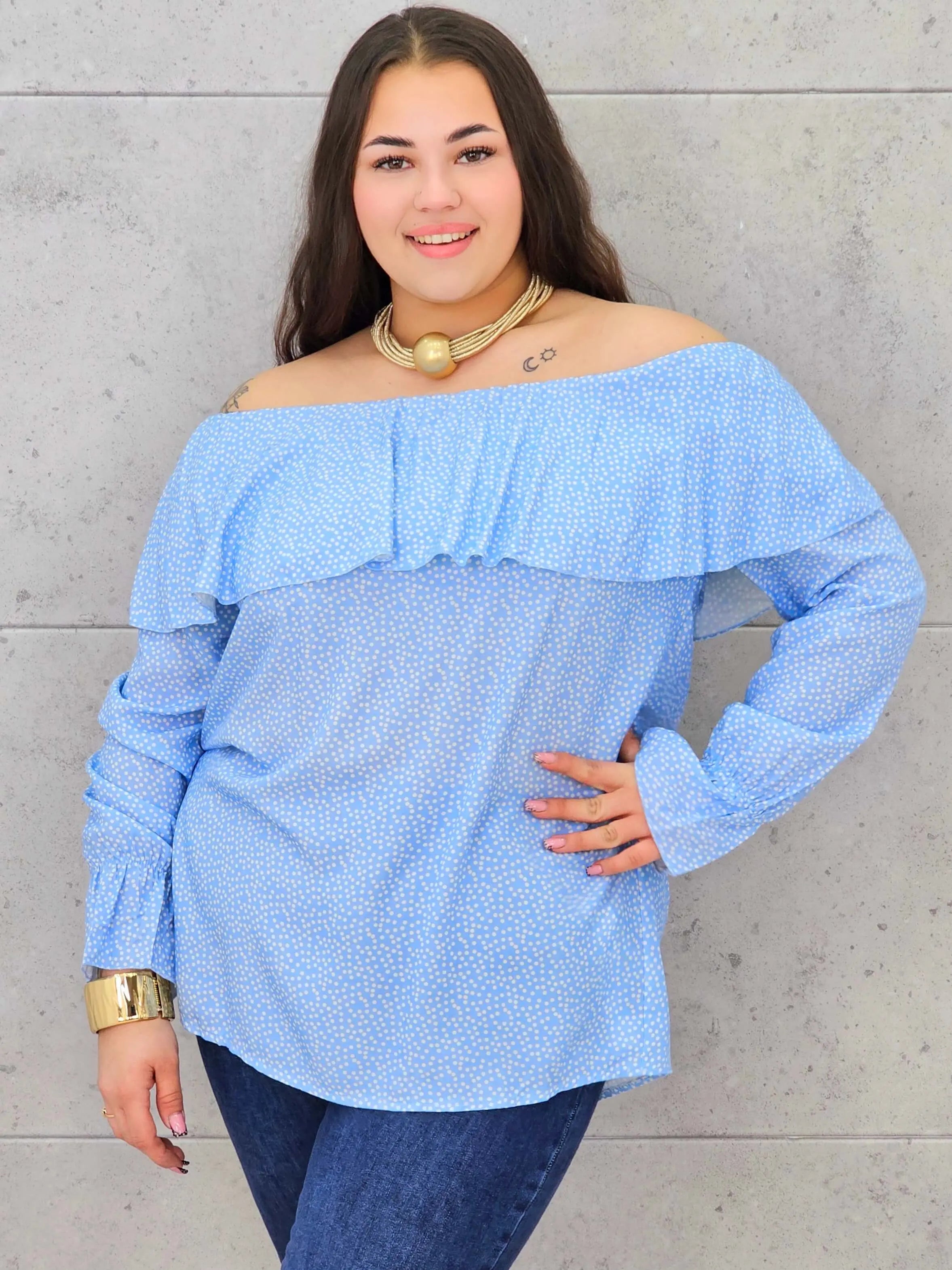 Bluzka plus size – hiszpanka o zwiewnym i kobiecym fasonie XXL Stylowa XL