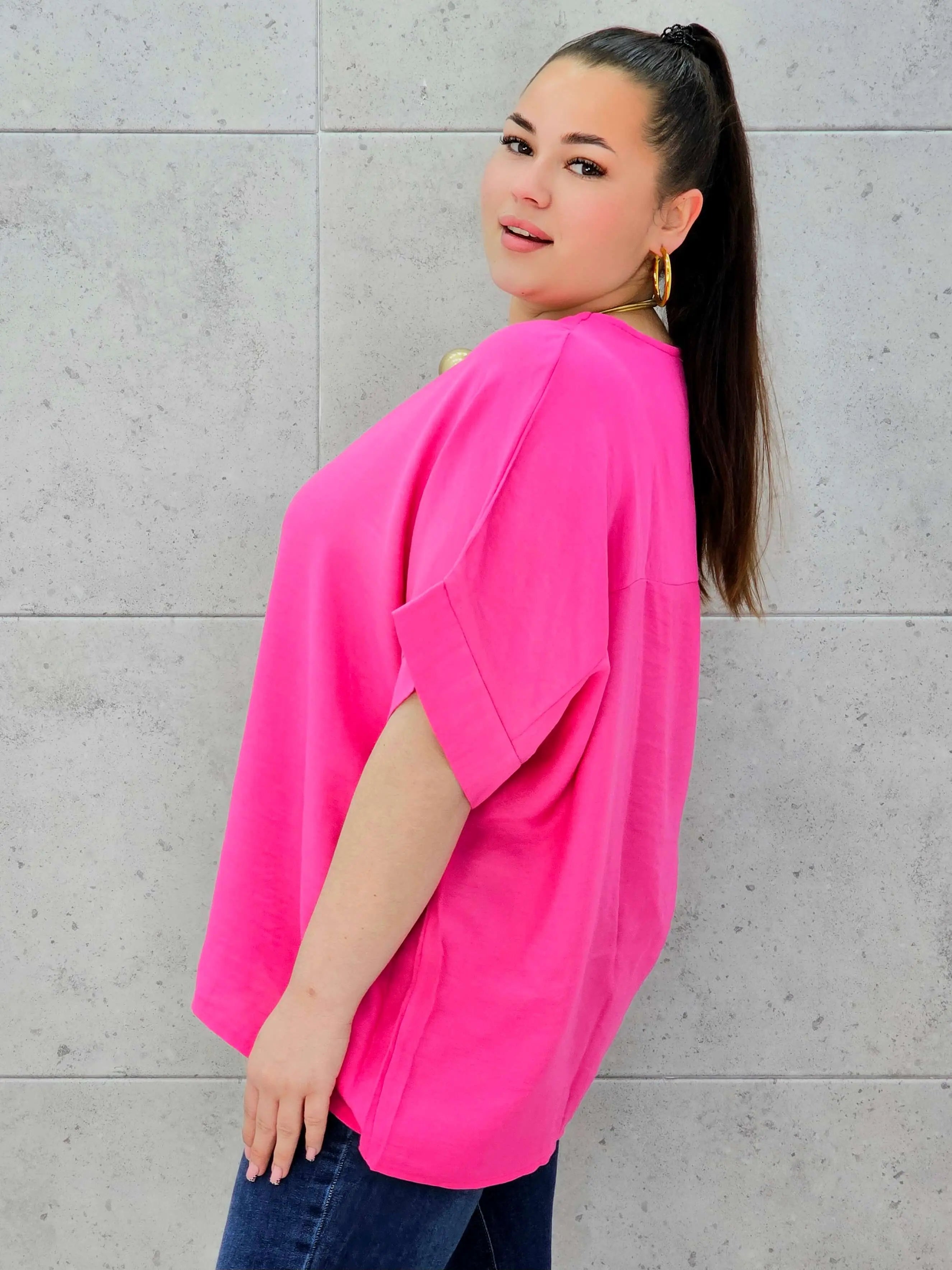 Bluzka plus size – klasyczna prostota w świeżym wydaniu Stylowa XL