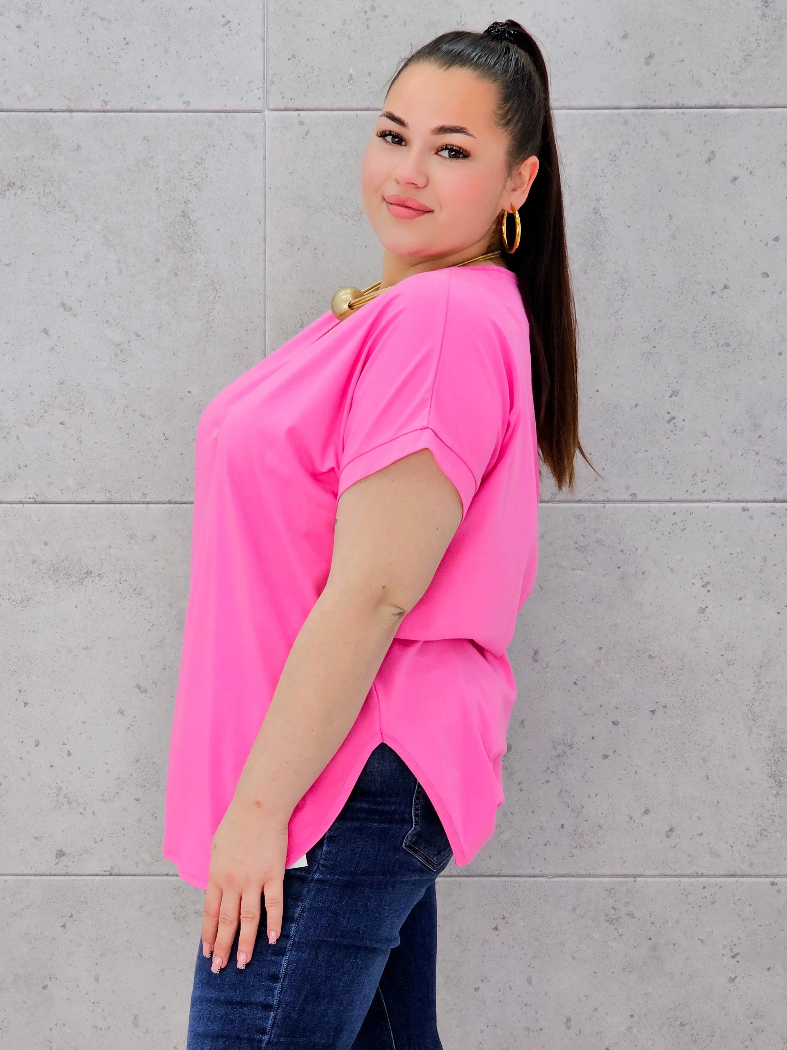Bluzka plus size – wygodny model oversize dla sylwetek XXL Stylowa XL