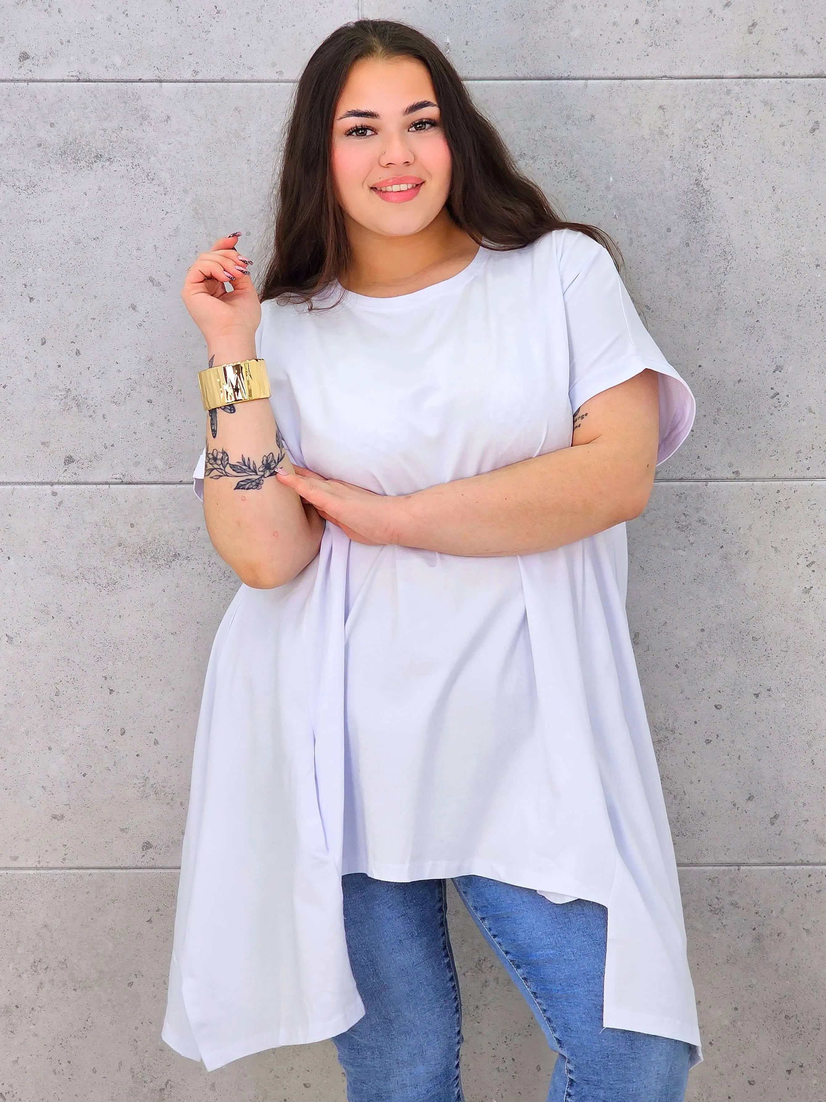 Bluzka plus size asymetryczna z efektowną, zwiewną wstawką Stylowa XL