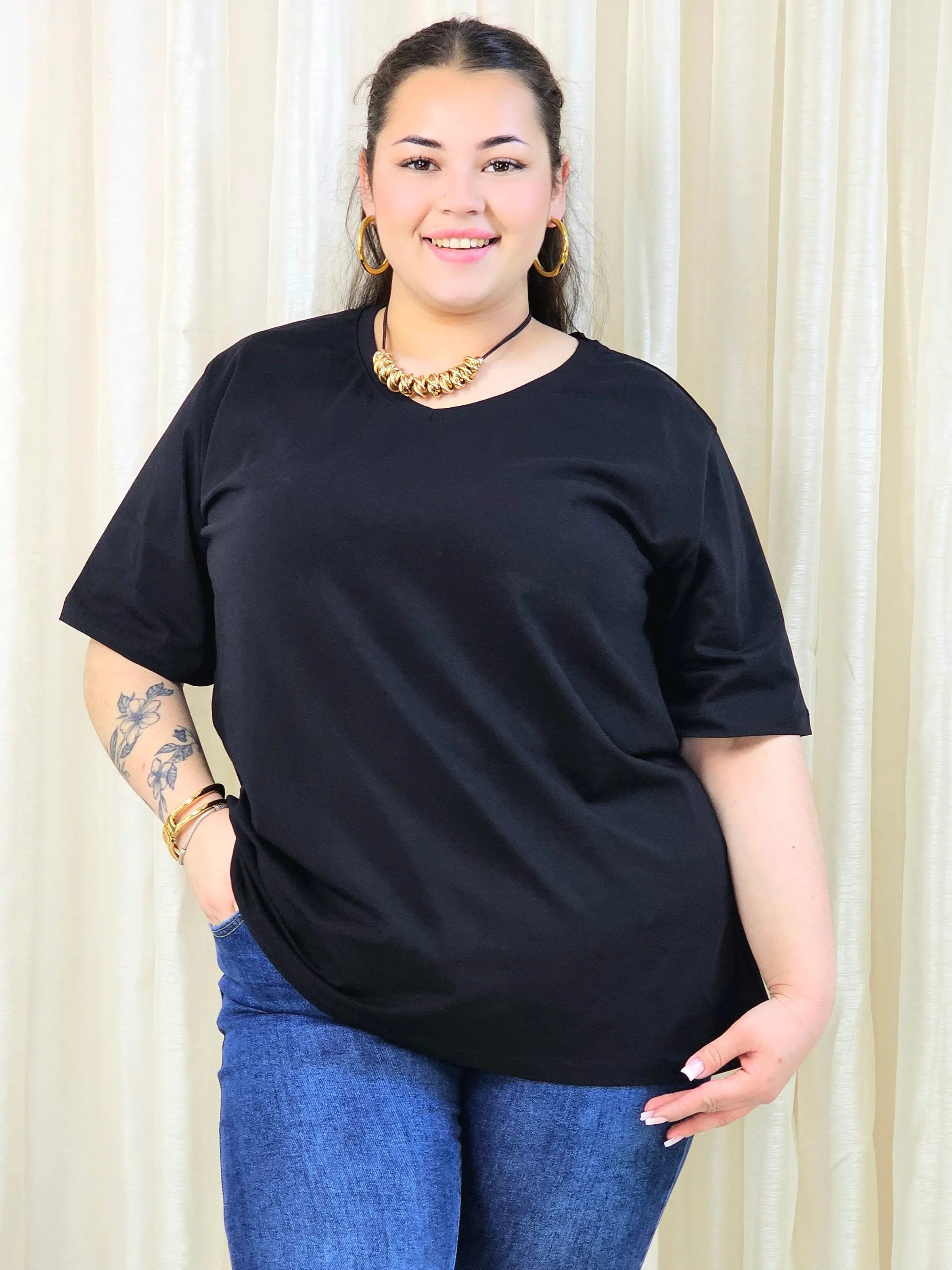 Bluzka plus size gładka z dekoltem V – klasyczna bluzka damska XXL w wielu kolorach Stylowa XL