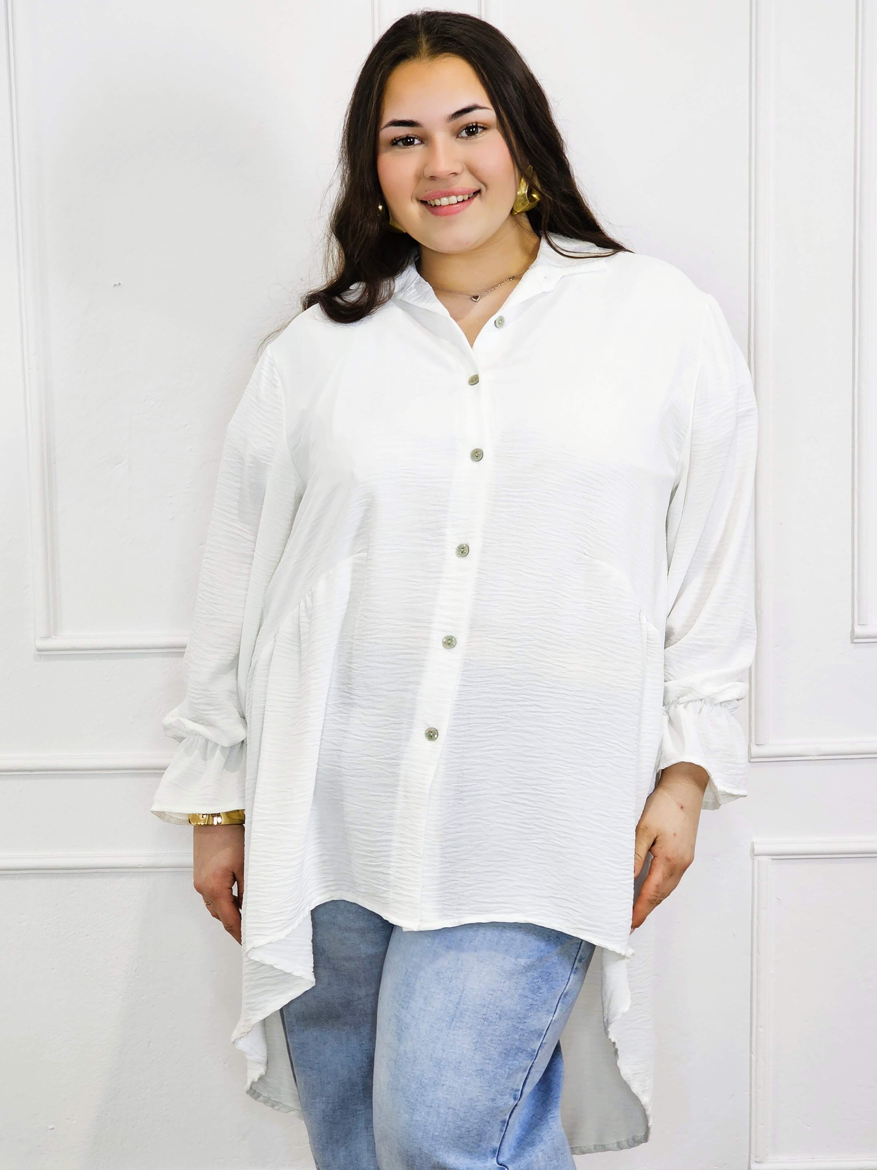 Bluzka plus size koszulowa z dłuższym tyłem – lekka, oversize, na guziki XXL Stylowa XL