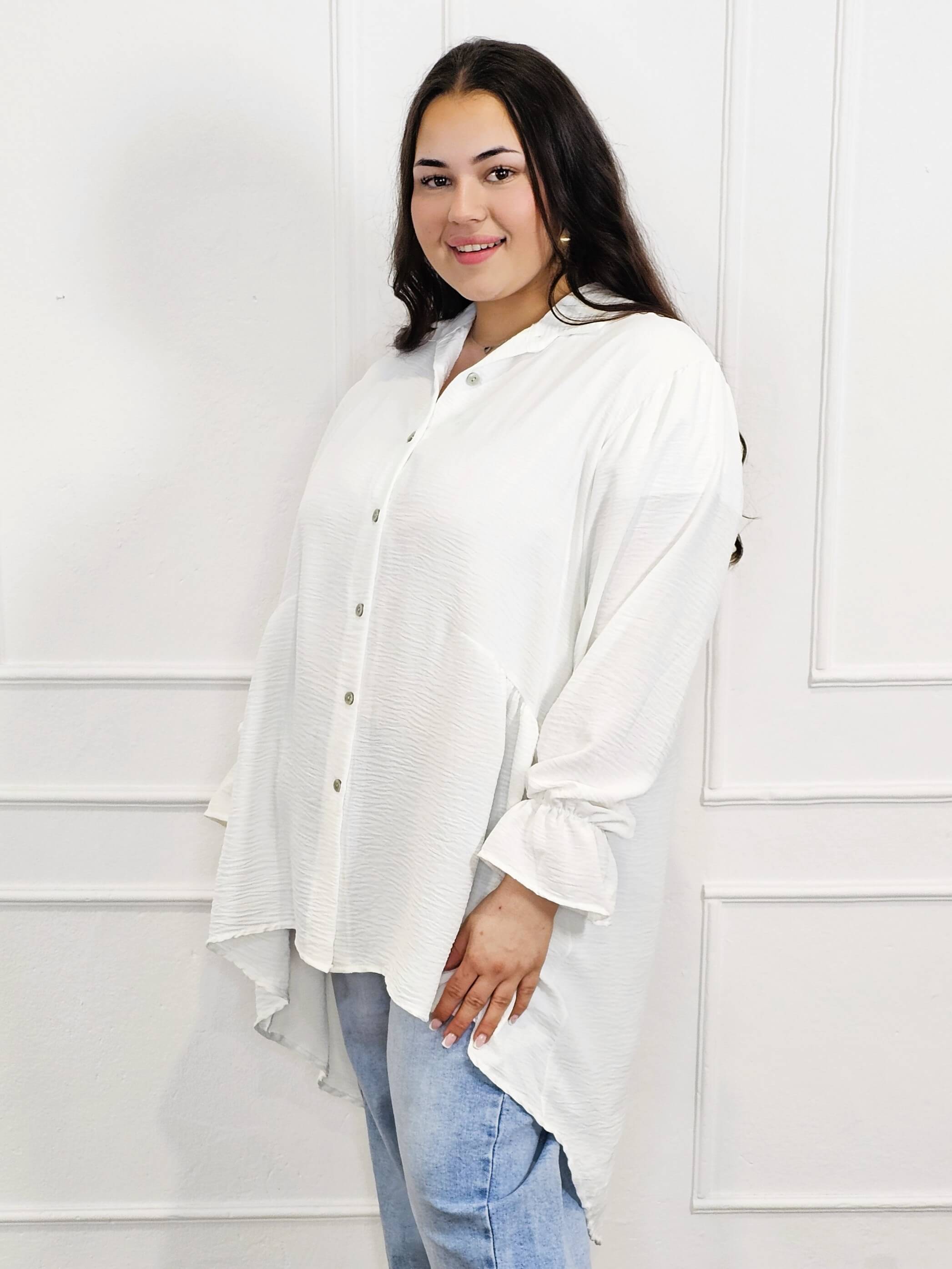 Bluzka plus size koszulowa z dłuższym tyłem – lekka, oversize, na guziki XXL Stylowa XL