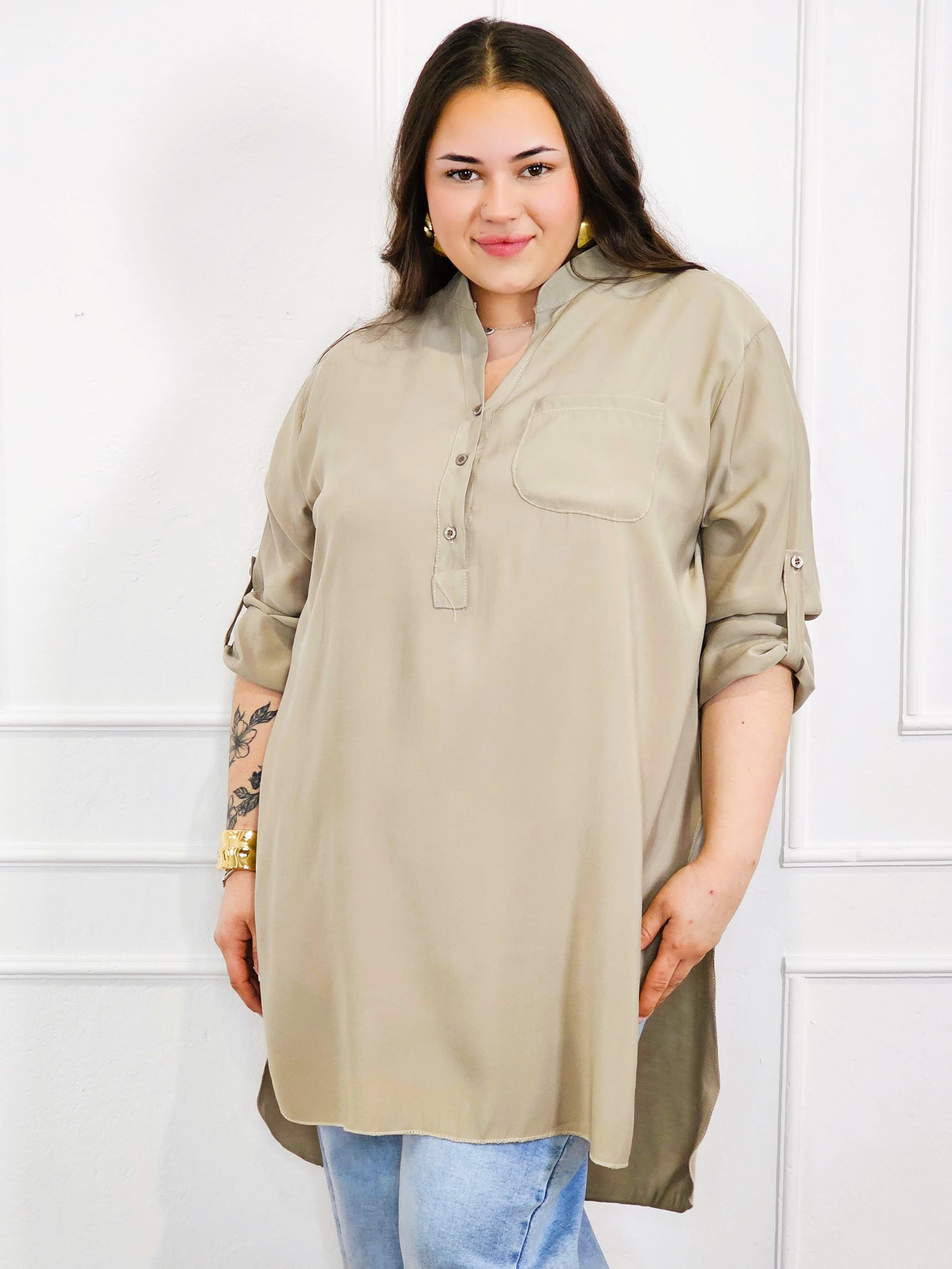 Bluzka plus size koszulowa z dłuższym tyłem – luźny fason XXL Stylowa XL
