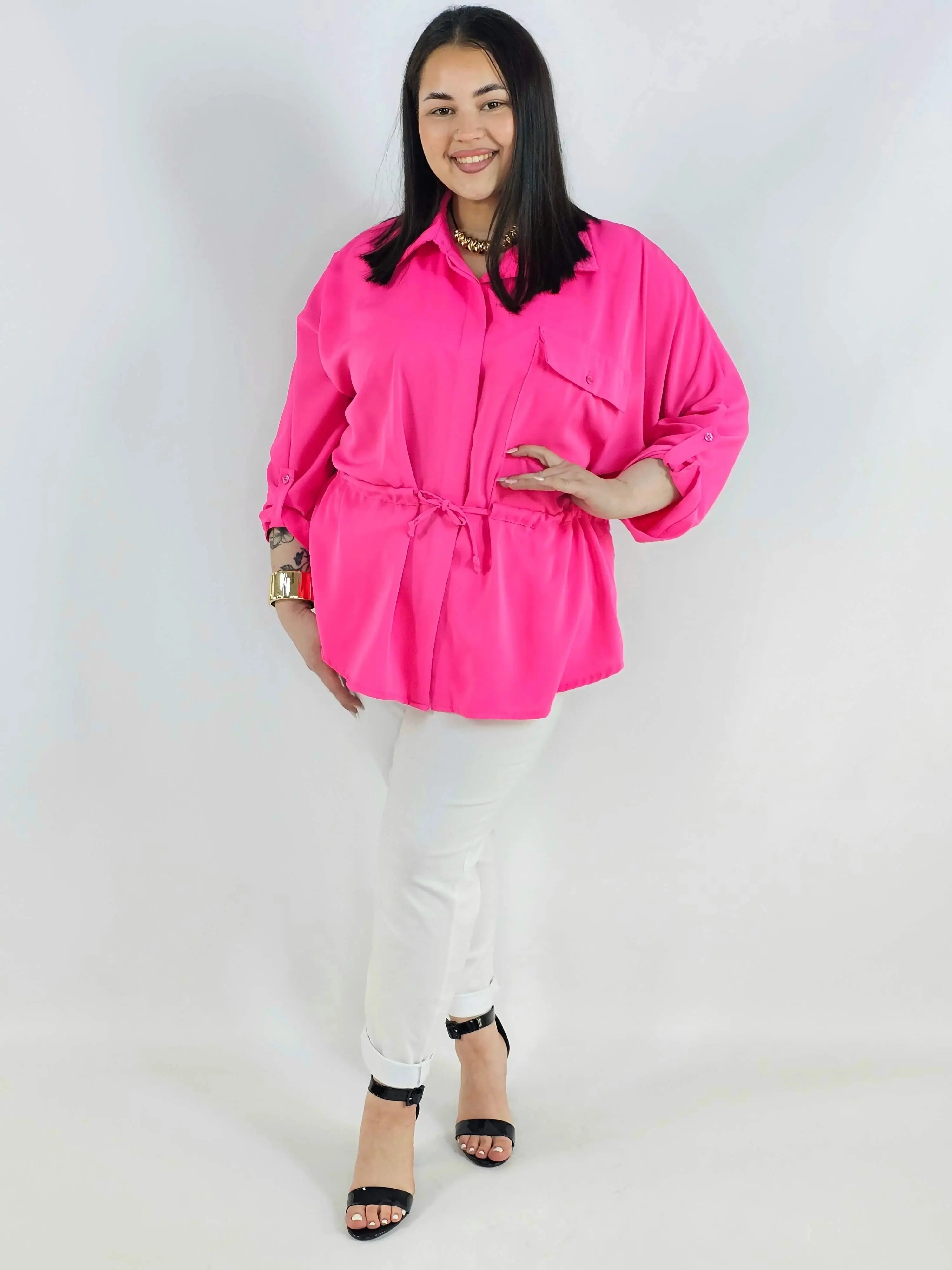 Bluzka plus size koszulowa z kołnierzykiem – elegancka bluzka damska XXL z wiązaniem Stylowa XL