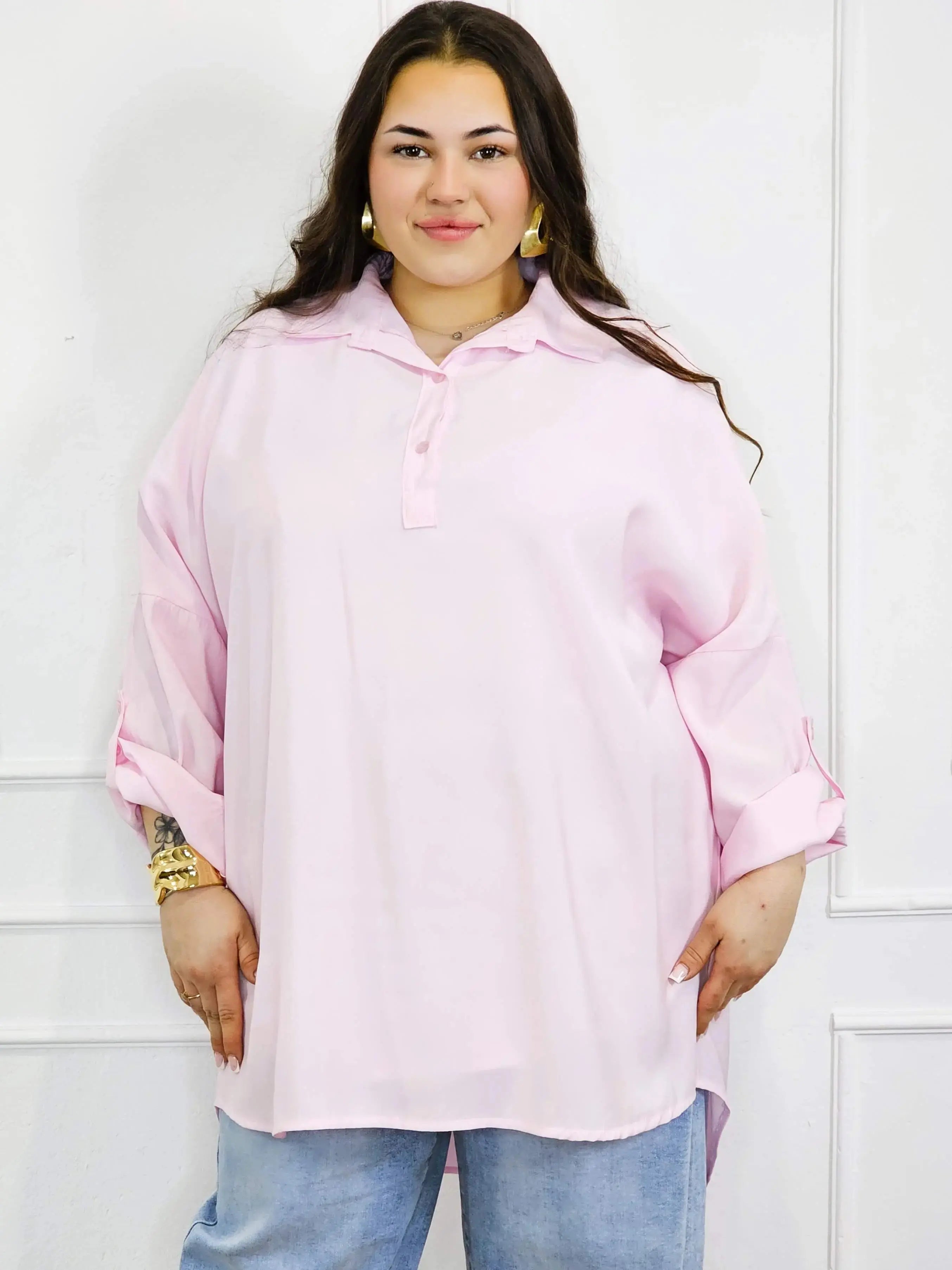 Bluzka plus size koszulowa z kołnierzykiem – luźny fason oversize z dłuższym tyłem Stylowa XL