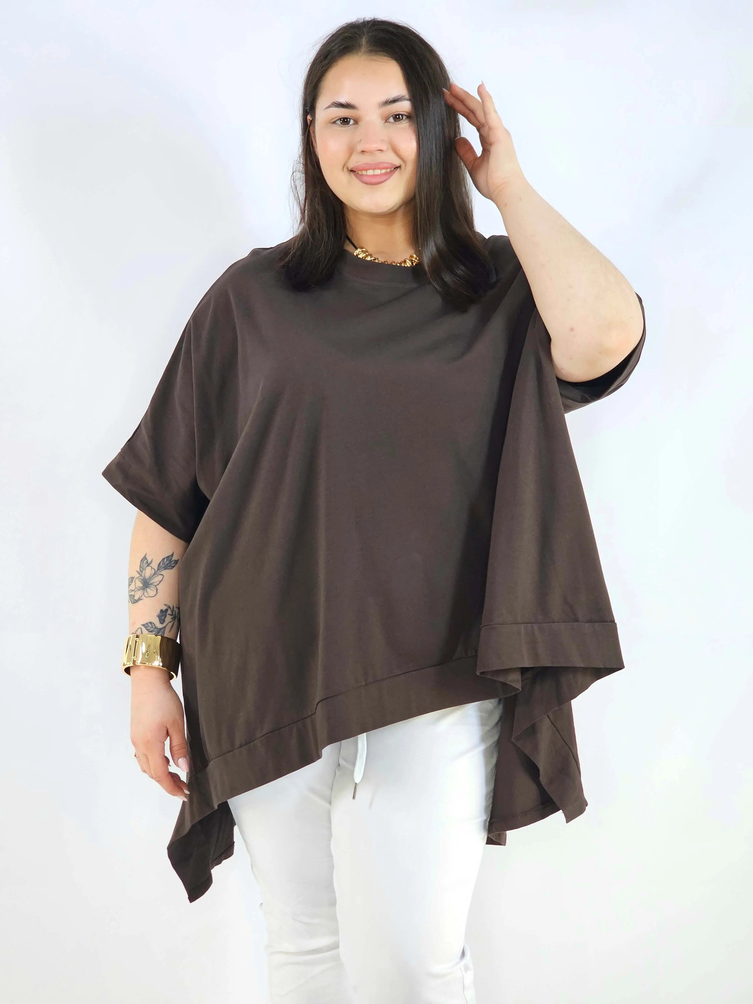 Bluzka plus size oversize z asymetrycznym dołem – wygodna bluzka damska XXL Stylowa XL