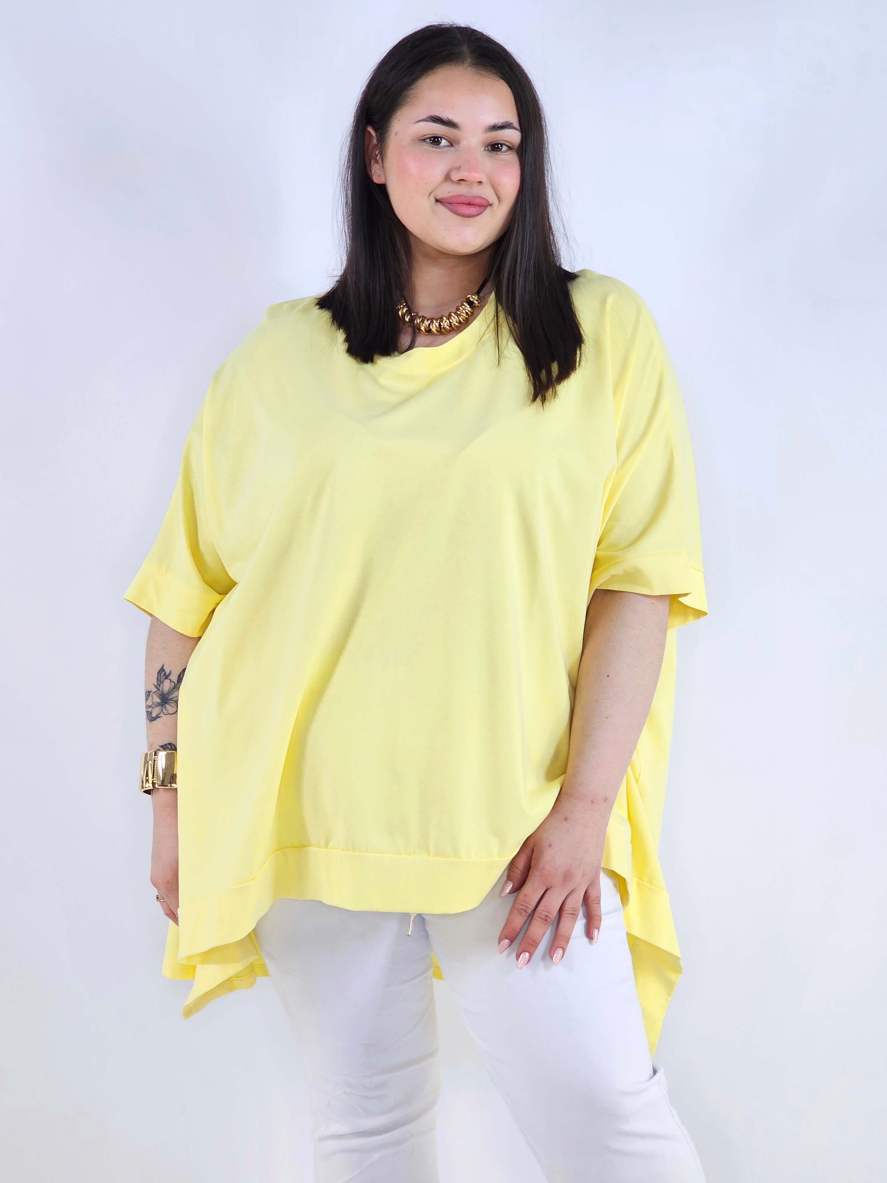 Bluzka plus size oversize z asymetrycznym dołem – wygodna bluzka damska XXL Stylowa XL