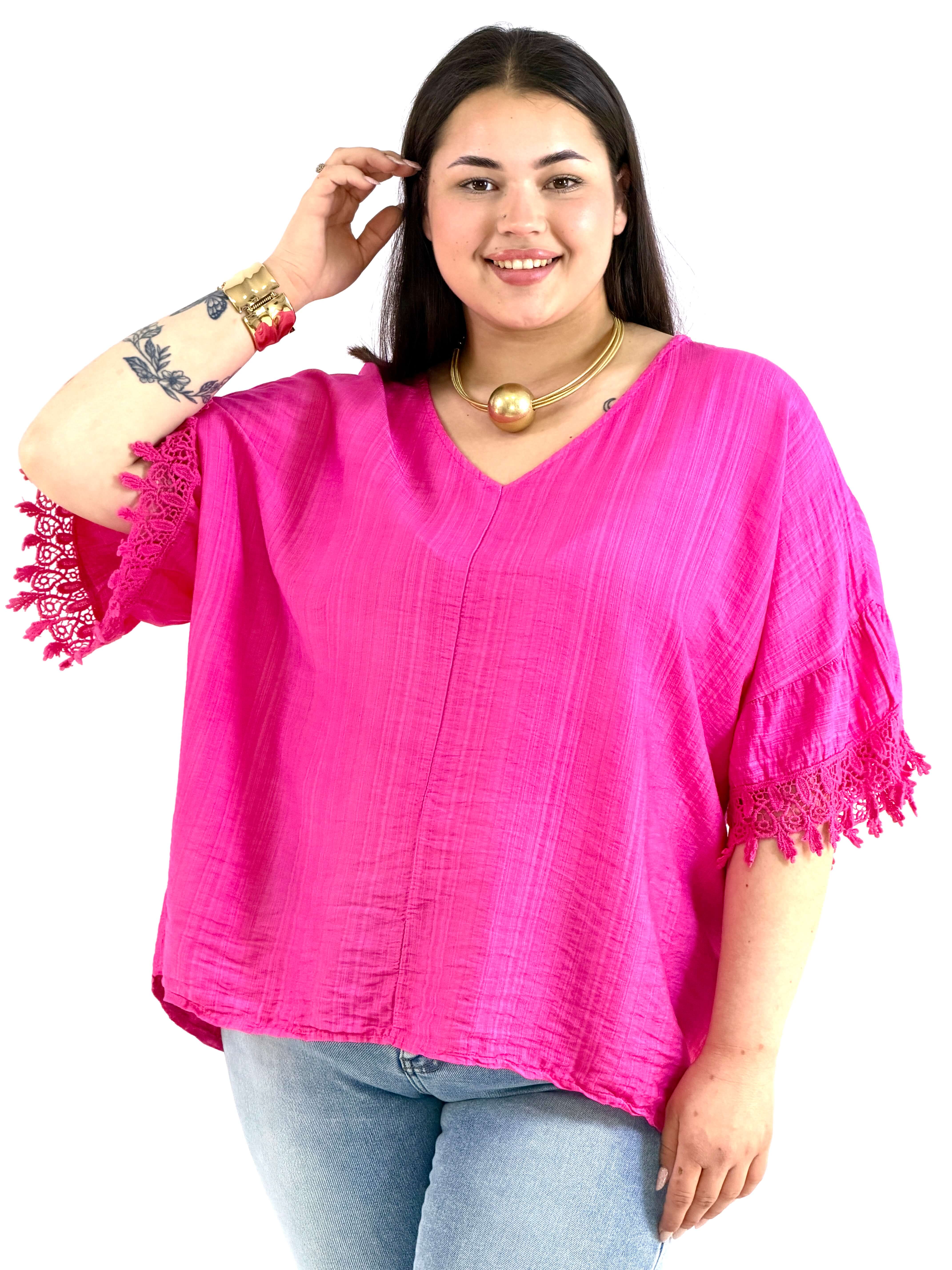 Bluzka plus size oversize z koronkowym rękawem – lekka i stylowa Stylowa XL