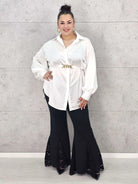 Bluzka plus size satynowa koszula z paskiem i eleganckim połyskiem – Stylowa XL Stylowa XL