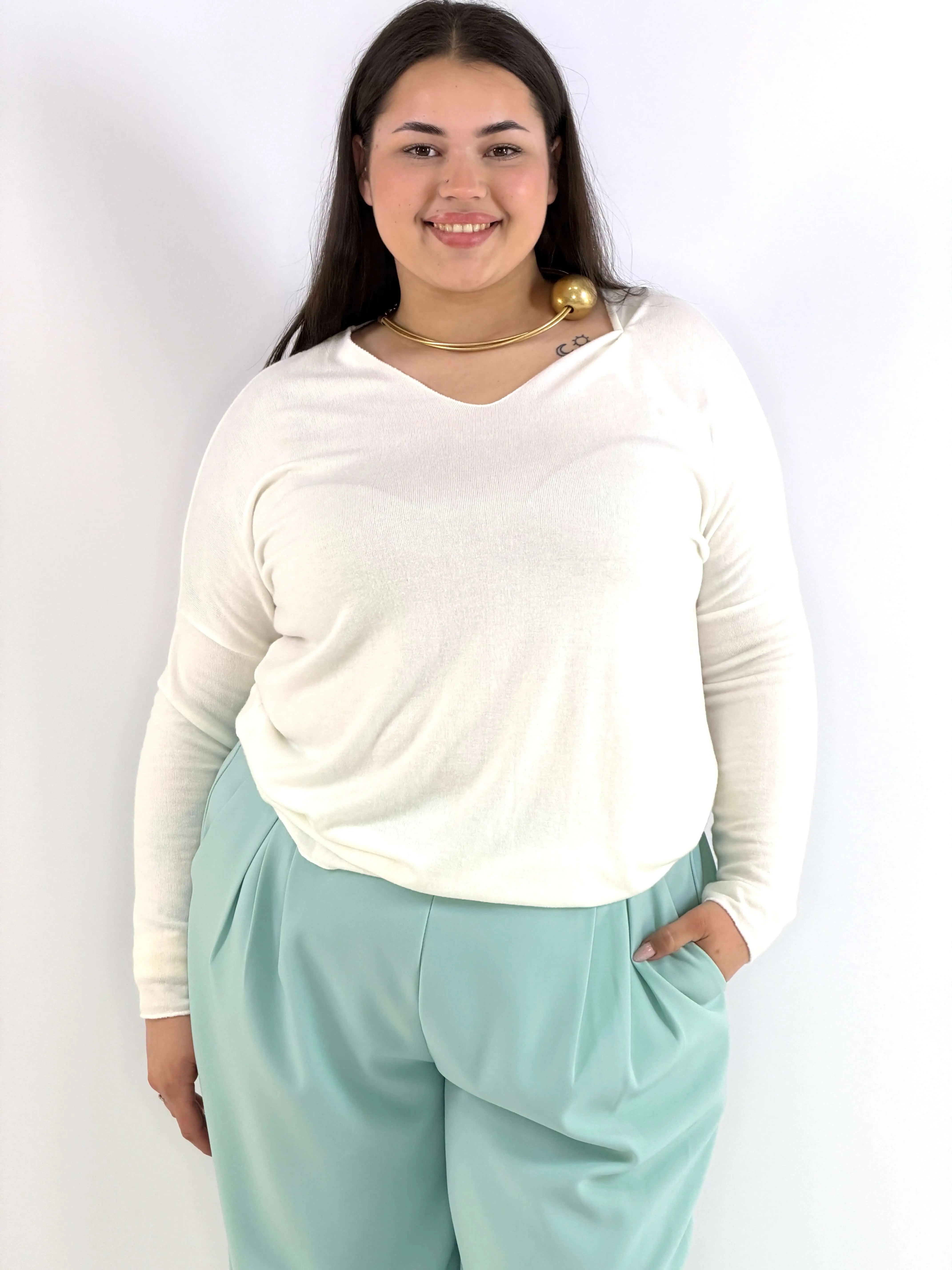 Bluzka plus size sweterkowa ecru – miękka bluzka XXL z długim rękawem Stylowa XL