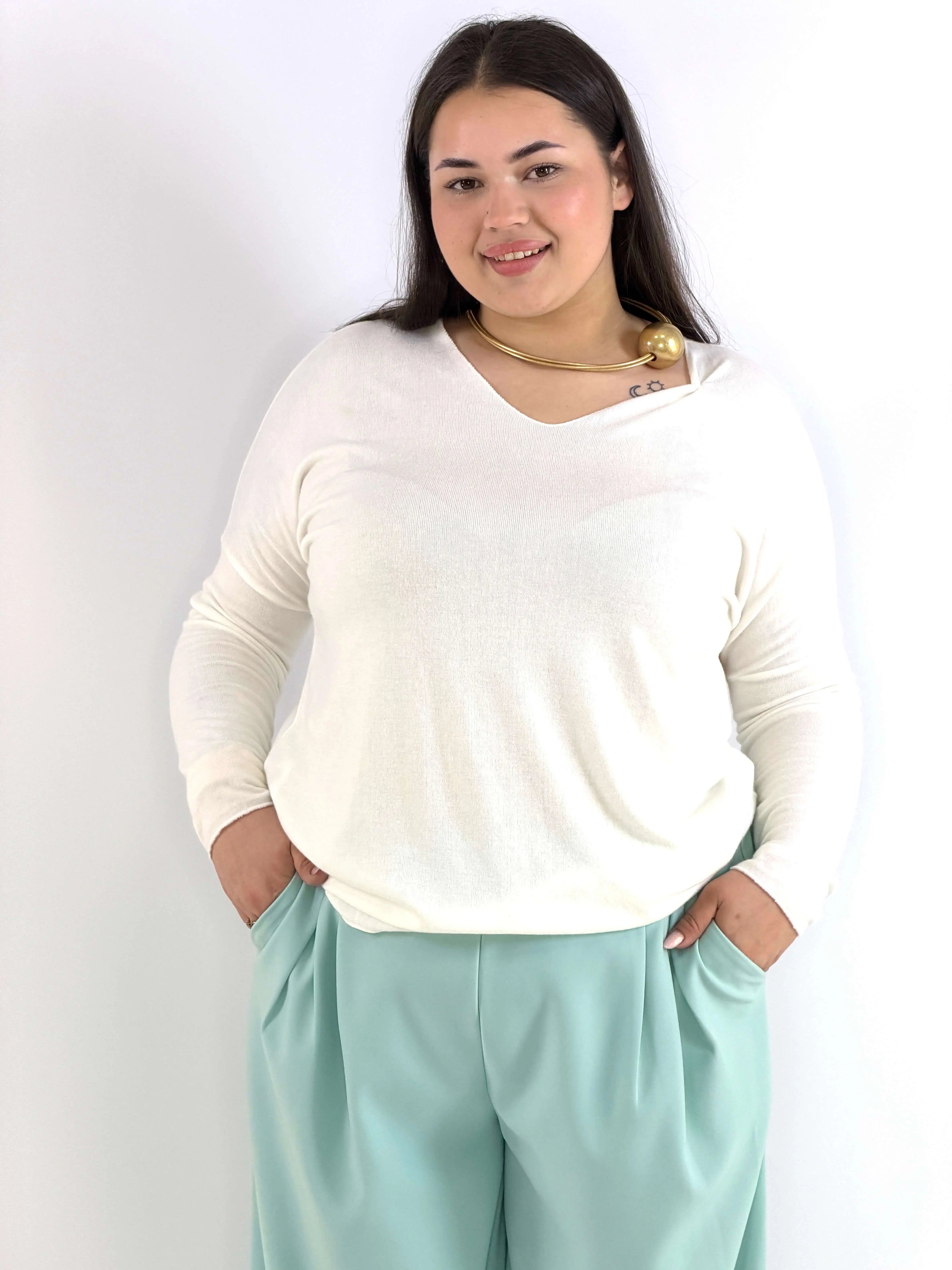 Bluzka plus size sweterkowa ecru – miękka bluzka XXL z długim rękawem Stylowa XL