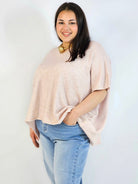 Bluzka plus size sweterkowa ze złotym zdobieniem – elegancka i lekka Stylowa XL