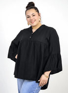 Bluzka plus size tunika z guzikami i falbankowym rękawem Stylowa XL